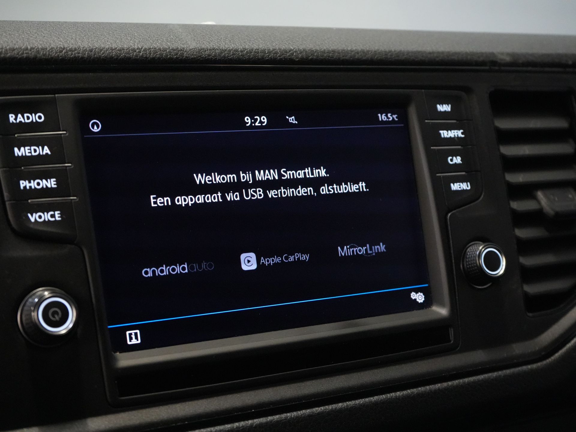 MAN TGE Bestelbus 2.0 TDI L3H2 BPM VRIJ! 3 Pers./ 2.5t Trekverm./ Carplay/ Betimmerd/ Cruise/ Navi/ Camera 21