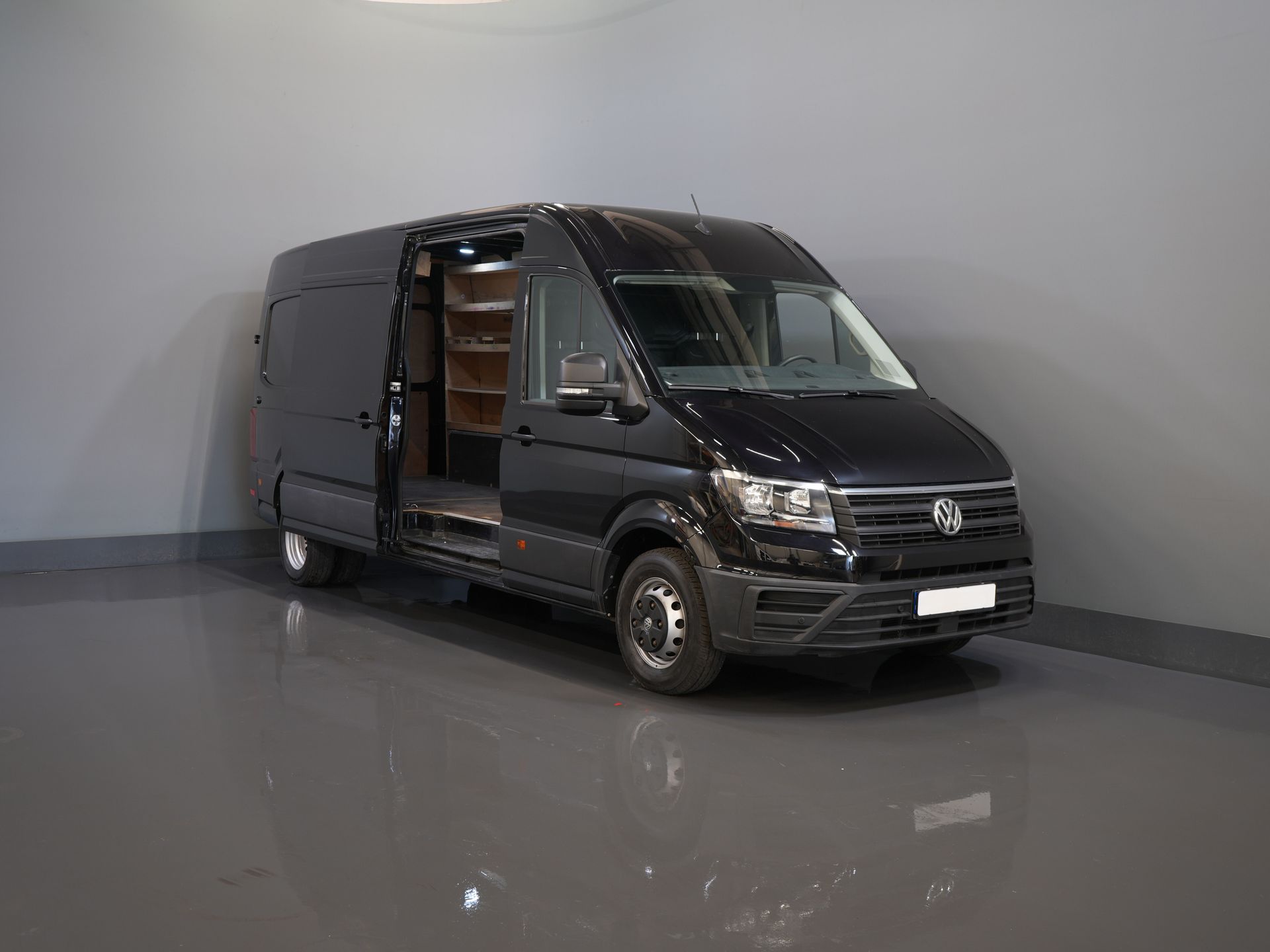 Volkswagen Crafter Bestelbus 50 2.0 TDI 180 pk Aut. DSG L4H3 BPM VRIJ! Dubbel Lucht/ 3.5t Trekverm./ 270Gr.Deuren/ Gev.Stoel/ Carplay/ Navi/ Camera/ Cruise/  8