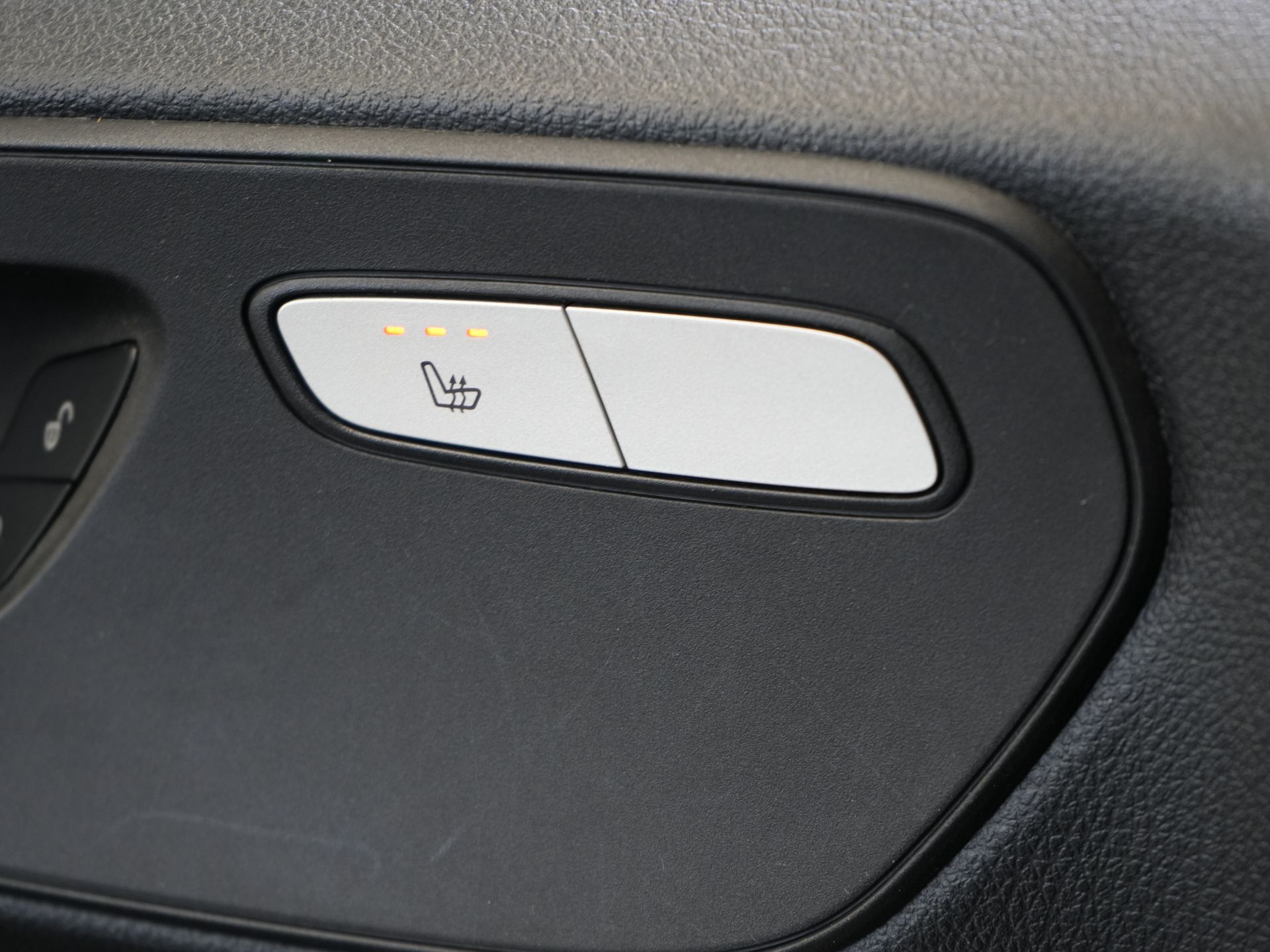 Mercedes-Benz Vito Bestelbus 119 CDI Aut L2 BPM VRIJ! 4Matic/ 4x4/ Allrad/ 270 Gr.Deuren/ Carplay/ Camera/ 19