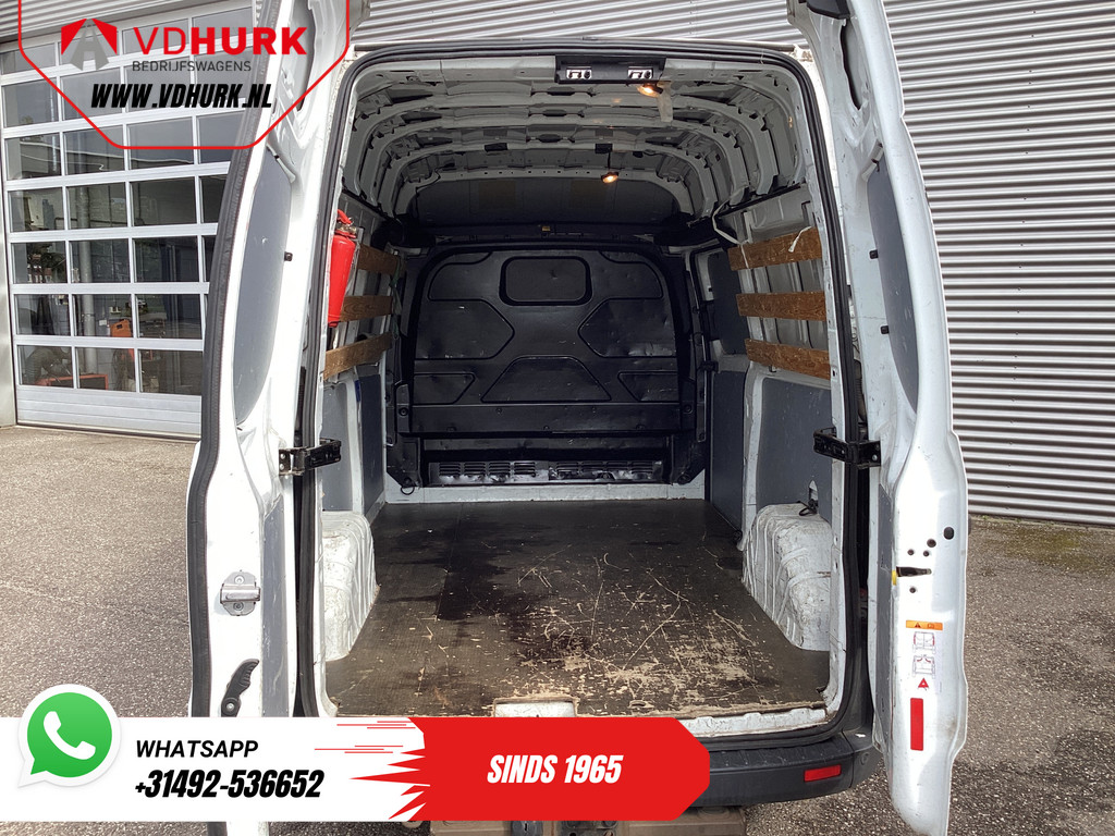 Ford Transit Custom Bestelbus 2.0 TDCI L2H2 Trend EXPORT ONLY Airco/ Cruise/ Camera/ Sidebars/ PDC/ Trekhaak 4
