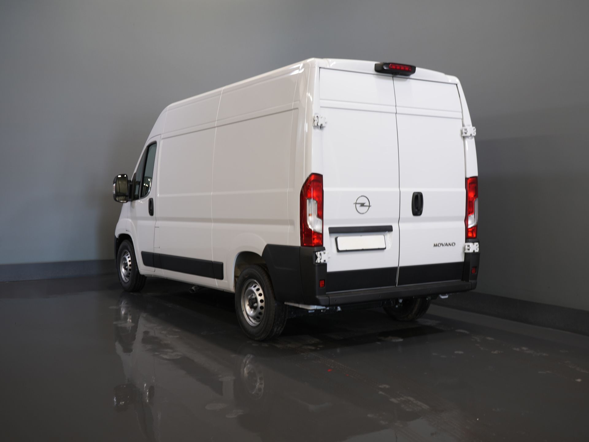 Opel Movano Bestelbus 35 2.2 CDTI 140 pk Aut. ZF L2H2 BPM VRIJ! Virtual Cockpit/ Carplay/ Climate/ 270Gr. Deuren/ Navi/ Camera/ Cruise/ PDC/ DAB 1