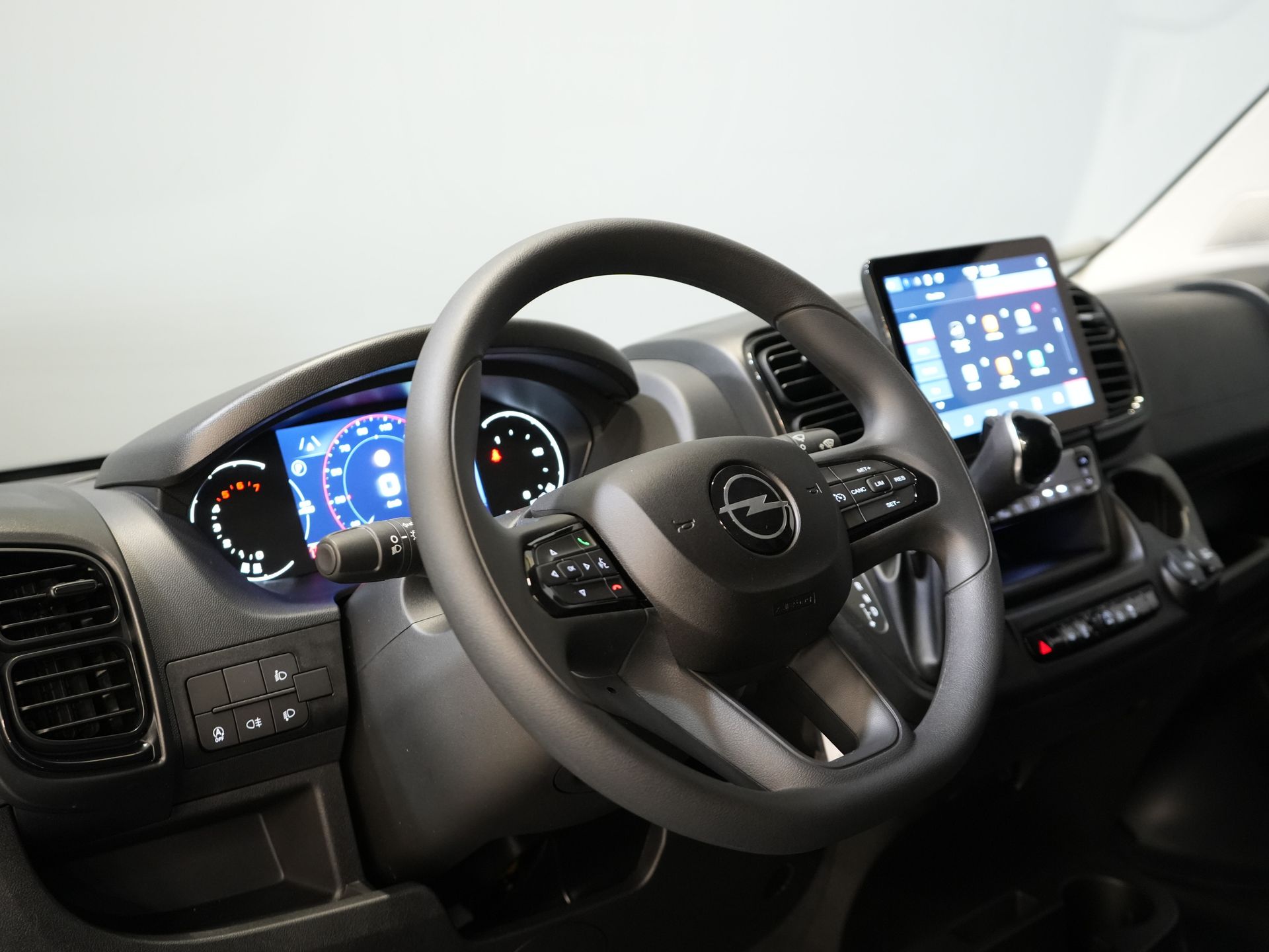 Opel Movano Bestelbus 35 2.2 CDTI 140 pk Aut. ZF L2H2 BPM VRIJ! Virtual Cockpit/ Carplay/ Climate/ 270Gr. Deuren/ Navi/ Camera/ Cruise/ PDC/ DAB 13