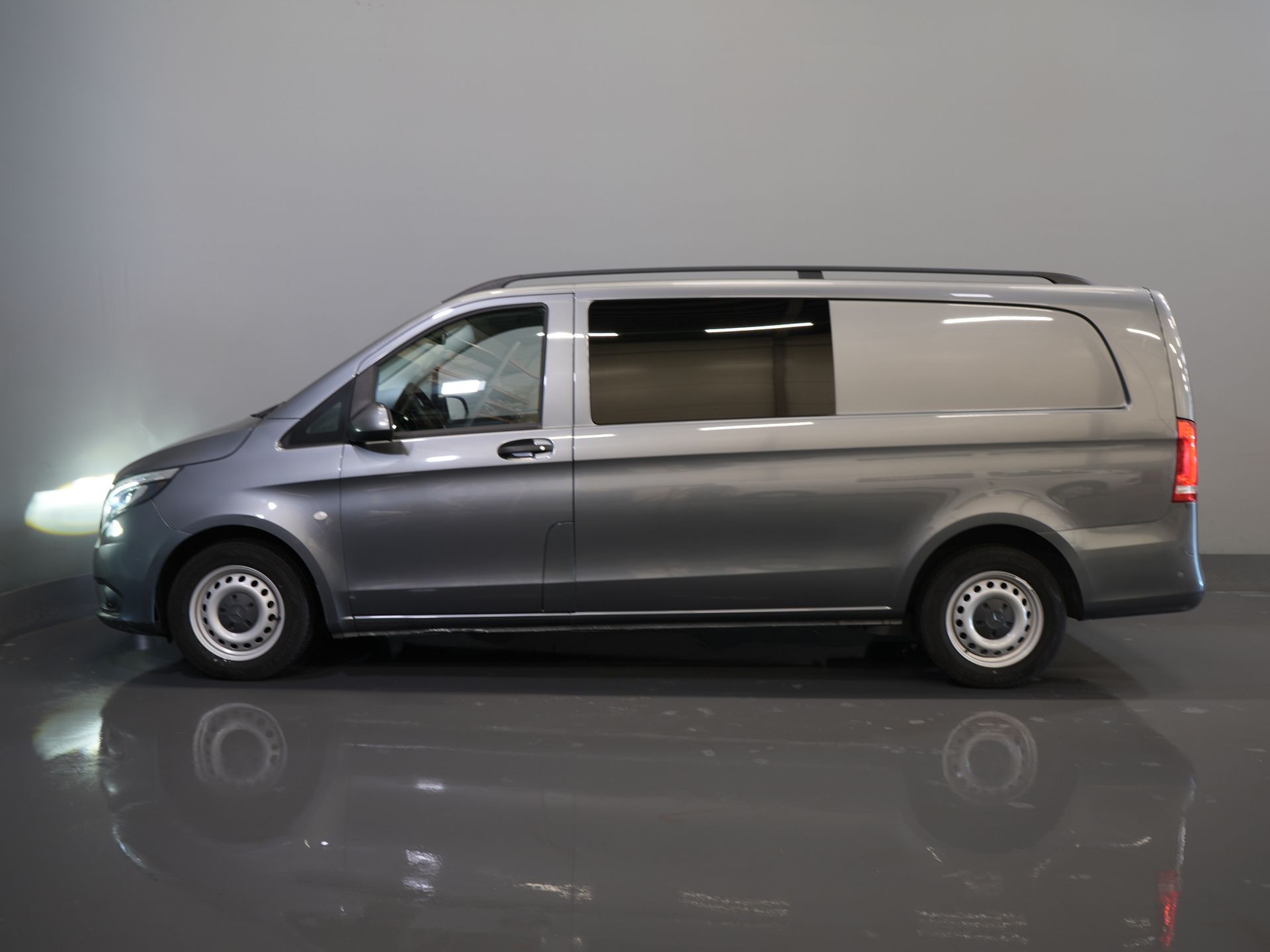 Mercedes-Benz Vito Bestelbus 114 CDI Aut. L3 XL DC Dubbele Cabine BPM VRIJ! LED/ Climate/ Navi/ Carplay/ Camera/ PDC/ Cruise 9