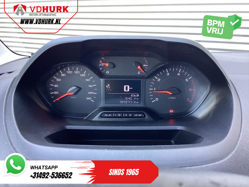 Peugeot Partner Bestelbus 1.5 HDI 100 pk EXPORT ONLY BOTT/ Carplay/ PDC/ Cruise/ Trekhaak/ Airco 12