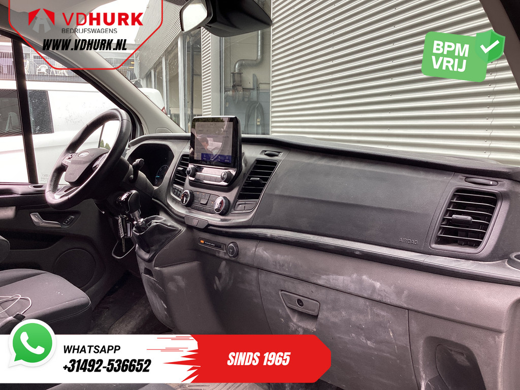 Ford Transit Custom Bestelbus 2.0 TDCI L2 Trend DC Dubbel Cabine BPM VRIJ! Stoelverw./ Carplay/ 2.7t Trekverm./ Navi/ PDC/ Cruise 11