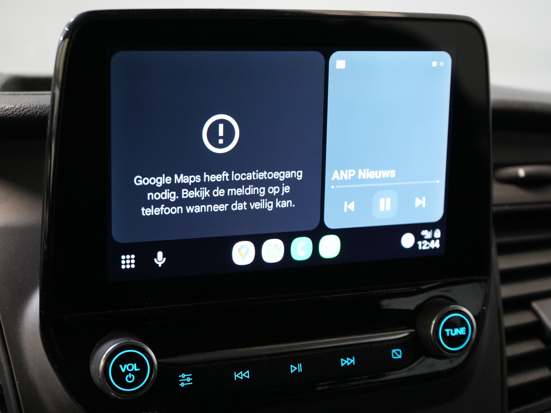 Ford Transit Custom Bestelbus 2.0 TDCI L2 Trend DC Dubbel Cabine BPM VRIJ! Stoelverw./ Carplay/ 2.7t Trekverm./ Navi/ PDC/ Cruise 22