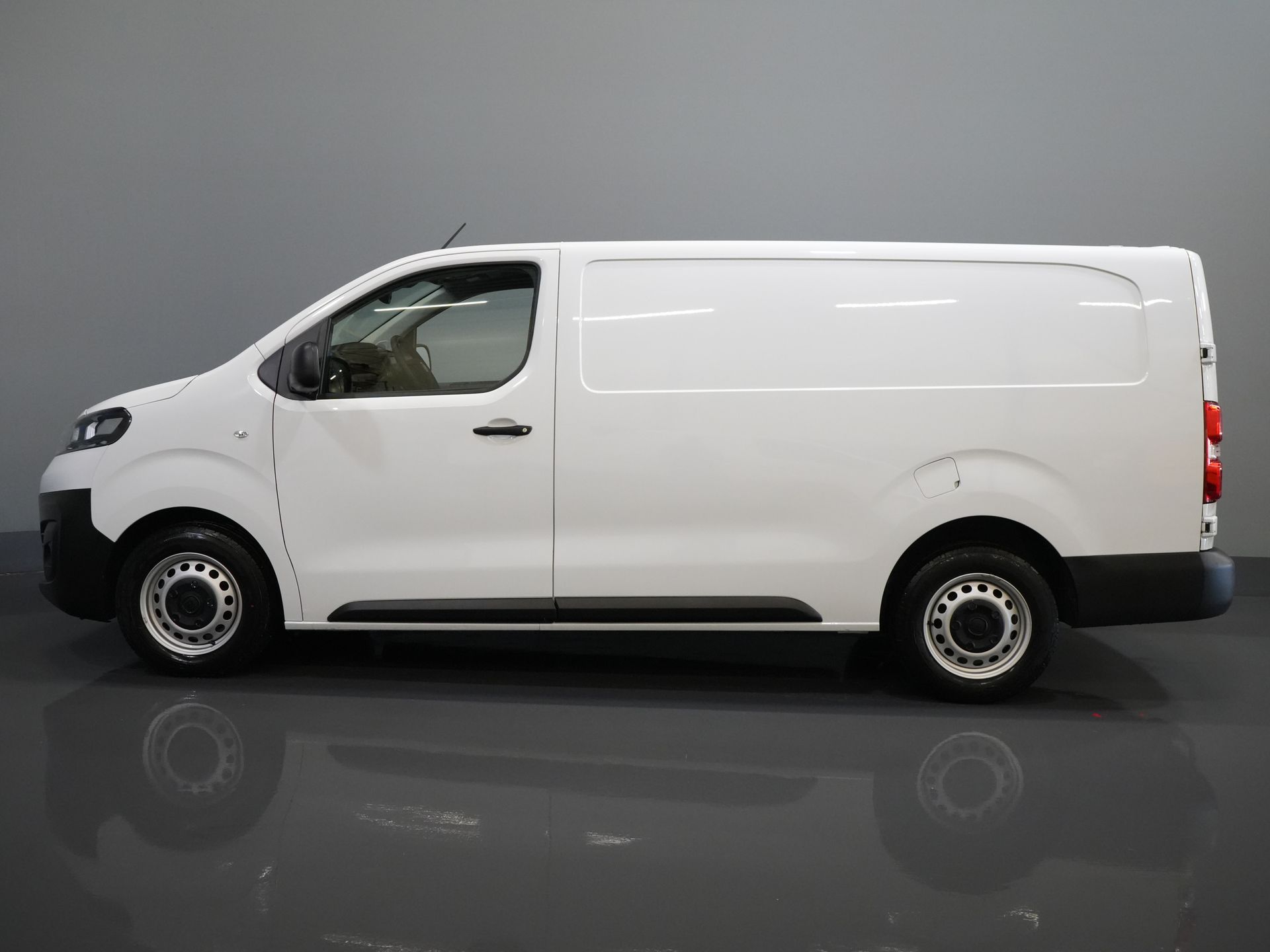 Peugeot Expert Bestelbus (Fiat Scudo) 2.0 MJ 145 pk Aut. L3 Inrichting/ Standkachel/ Stoelverw./ Cruise/ Airco/ Trekhaak 9