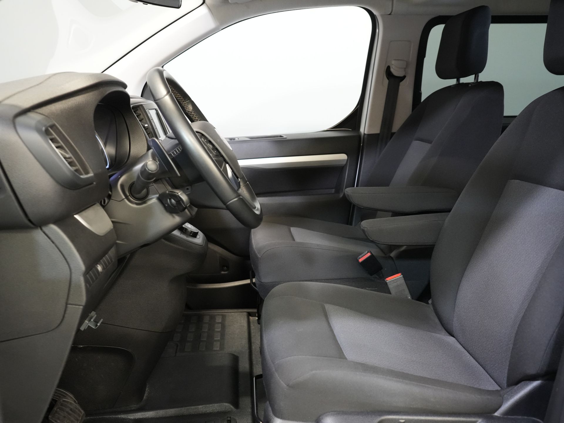 Fiat Scudo Bestelbus 2.0 MJ 180 pk Aut. DC Dubbel Cabine BPM VRIJ! Adapt.Cruise/ Xenon/ Climate/ Keyless/ Carplay/ NL Auto/ PDC 11