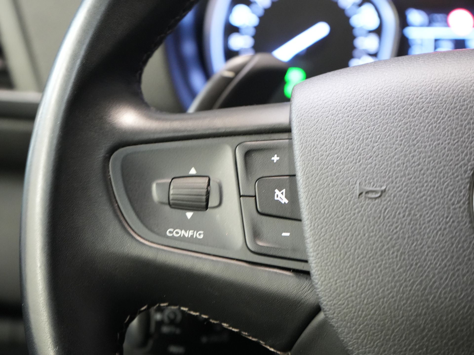 Fiat Scudo Bestelbus 2.0 MJ 180 pk Aut. DC Dubbel Cabine BPM VRIJ! Adapt.Cruise/ Xenon/ Climate/ Keyless/ Carplay/ NL Auto/ PDC 18