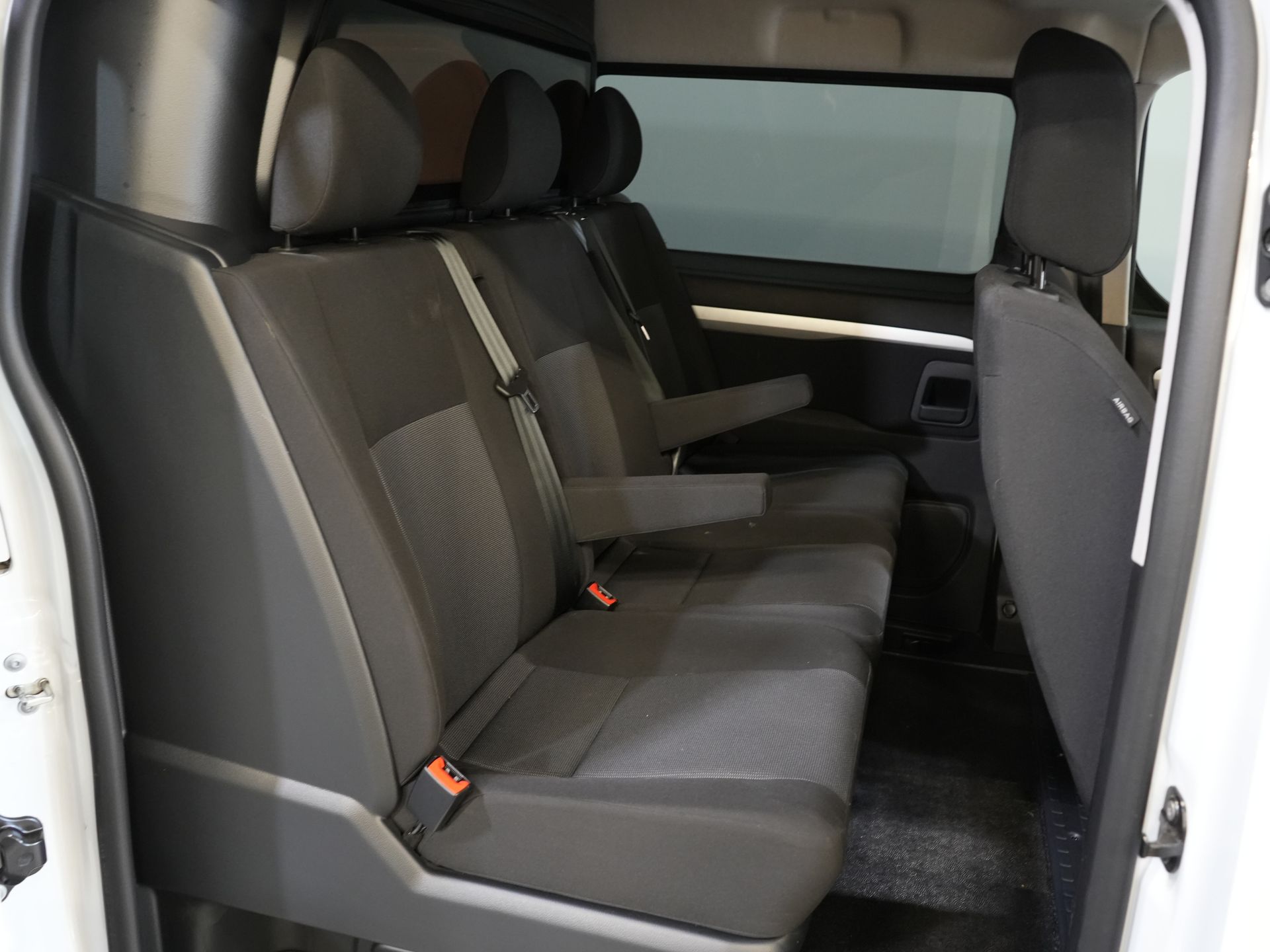 Fiat Scudo Bestelbus 2.0 MJ 180 pk Aut. DC Dubbel Cabine BPM VRIJ! Adapt.Cruise/ Xenon/ Climate/ Keyless/ Carplay/ NL Auto/ PDC 26