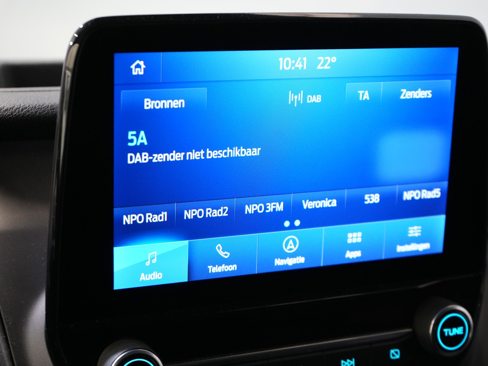 Ford Transit Custom Bestelbus 2.0 TDCI L2 Trend DC Dubbel Cabine BPM VRIJ! Stoelverw./ Carplay/ 2.7t Trekverm./ Navi/ PDC/ Cruise 19