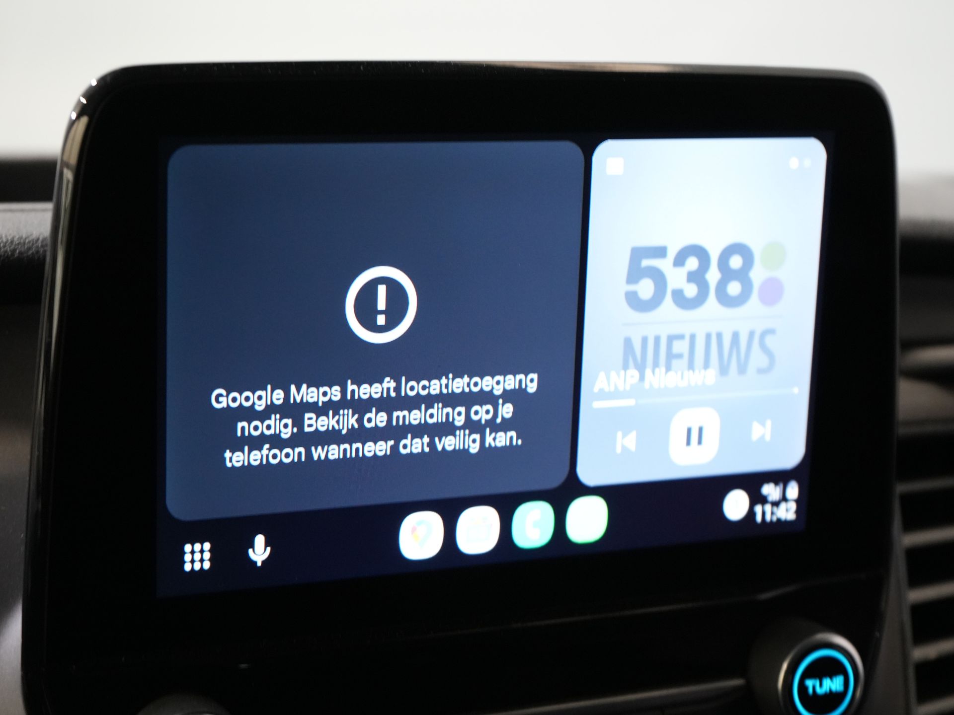 Ford Transit Custom Bestelbus 2.0 TDCI L2 Trend DC Dubbel Cabine BPM VRIJ! Stoelverw./ Carplay/ 2.7t Trekverm./ Navi/ PDC/ Cruise 21