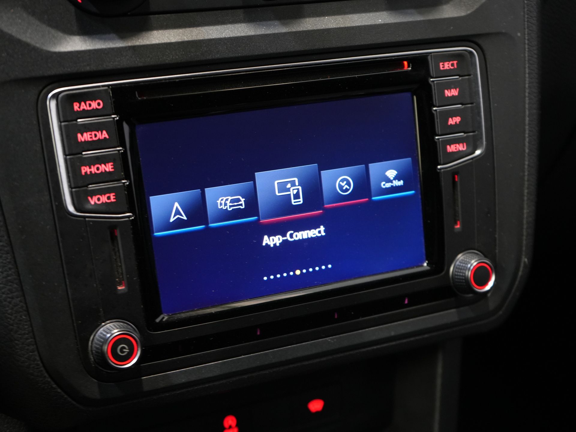 Volkswagen Caddy Bestelbus 2.0 TDI 100 pk DSG Aut. L2 Maxi BPM VRIJ! Imperiaal/ Sidebars/ Verw.voorruit/ Carplay/ Cruise/ Airco 22