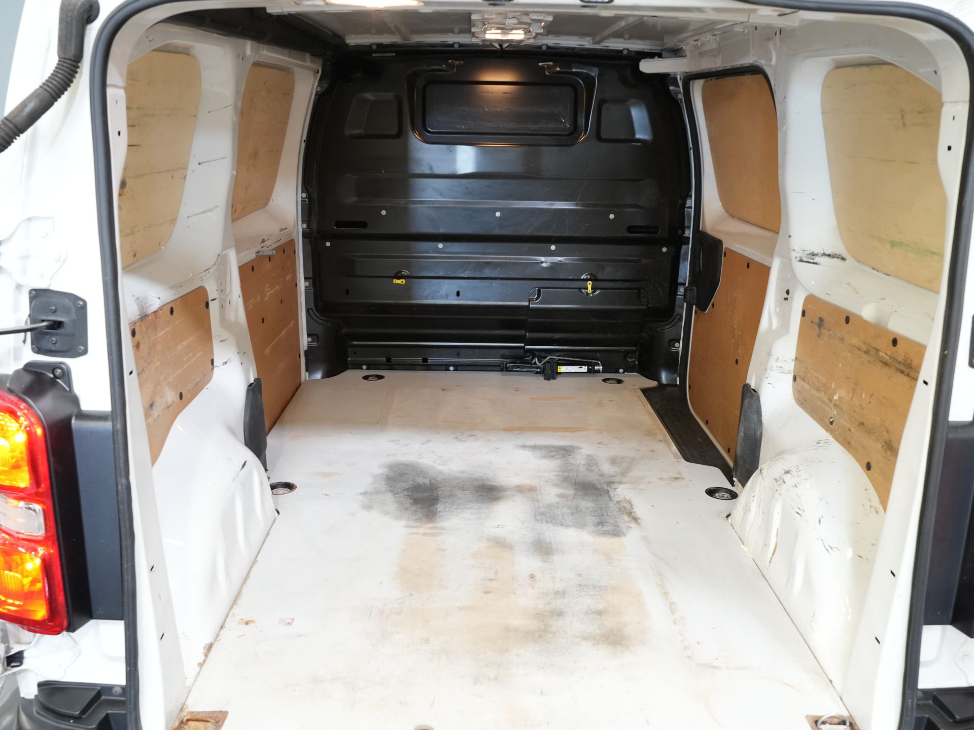 Citroën Jumpy Bestelbus 1.6 HDI L2 BPM VRIJ! Imperiaal/ Alarm III/ Cruise/ Trekhaak/ PDC/ Airco 14