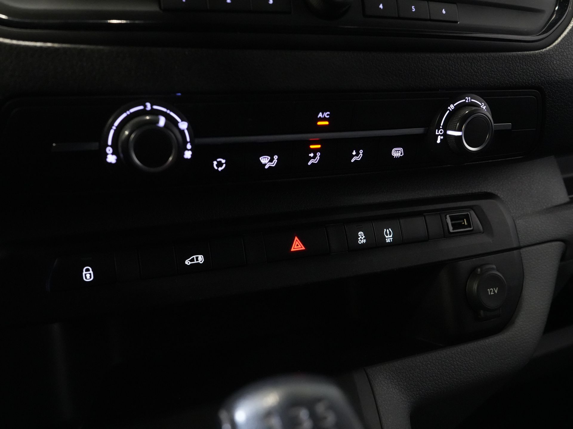 Citroën Jumpy Bestelbus 1.6 HDI L2 BPM VRIJ! Imperiaal/ Alarm III/ Cruise/ Trekhaak/ PDC/ Airco 19
