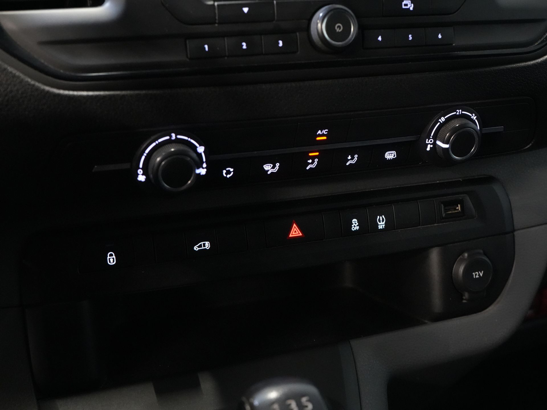 Citroën Jumpy Bestelbus 1.6 HDI L2 BPM VRIJ! Imperiaal/ Alarm III/ Cruise/ Trekhaak/ PDC/ Airco 19