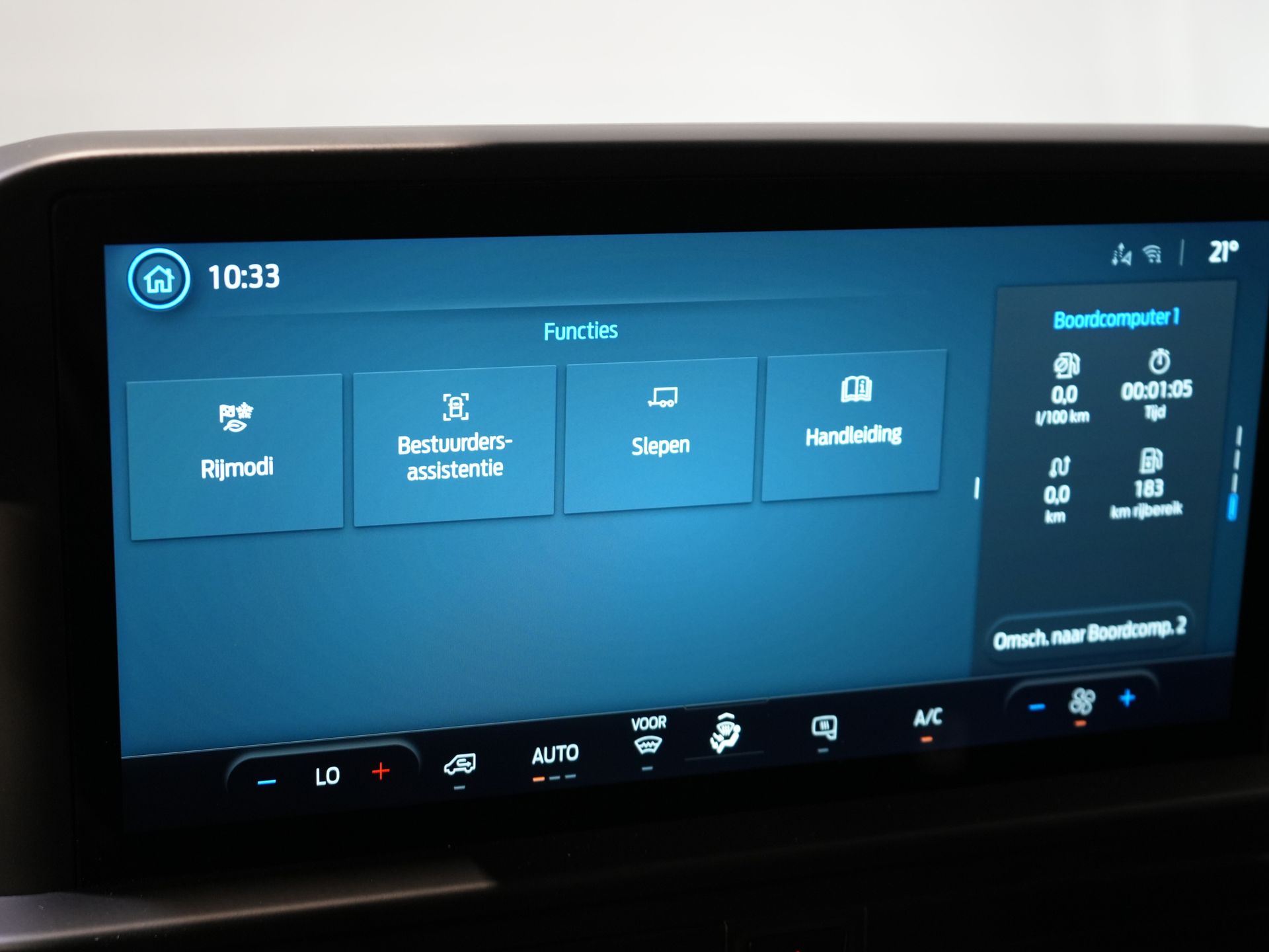 Ford Transit Custom Bestelbus 320 2.0 TDCI 136 pk Aut. L2 Trend BPM VRIJ! Garantie 3-28'/ LED/ Adapt.Cruise/ 2.7t Trekverm./ Carplay/ Camera/ Trekhaak 22