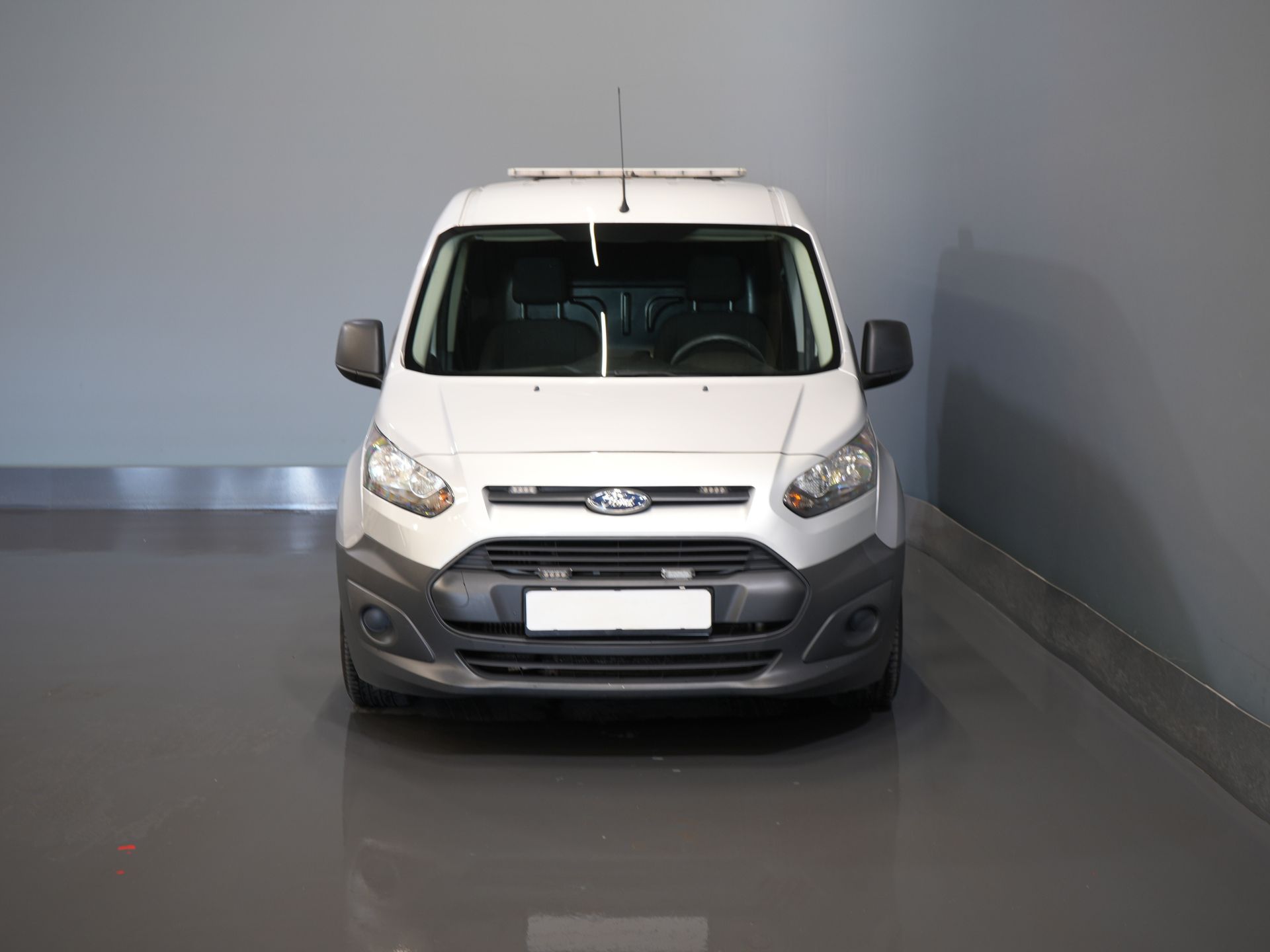Ford Transit Connect Bestelbus 1.5 TDCI 75 pk BPM VRIJ! EURO 6/ NL Auto/ Airco/ Trekhaak 6
