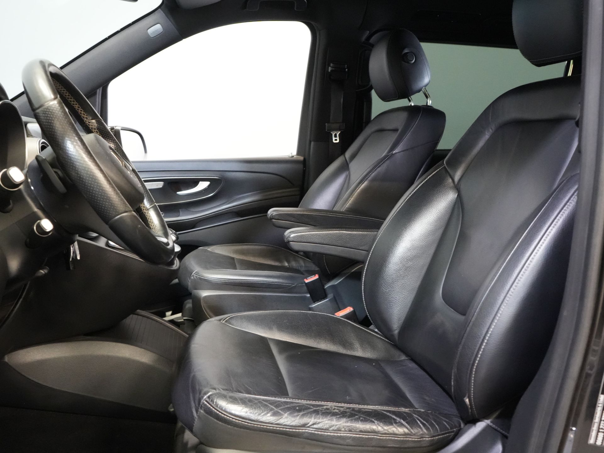 Mercedes-Benz V-Klasse Bestelbus 250d XL L3 Avantgarde DC Dubbel Cabine BPM VRIJ! LED/ Leder/ Climate/ 2xSchuifdeur/ Standkachel/ Stoelverw/ Navi/ Elek.Klep/ Cam 11