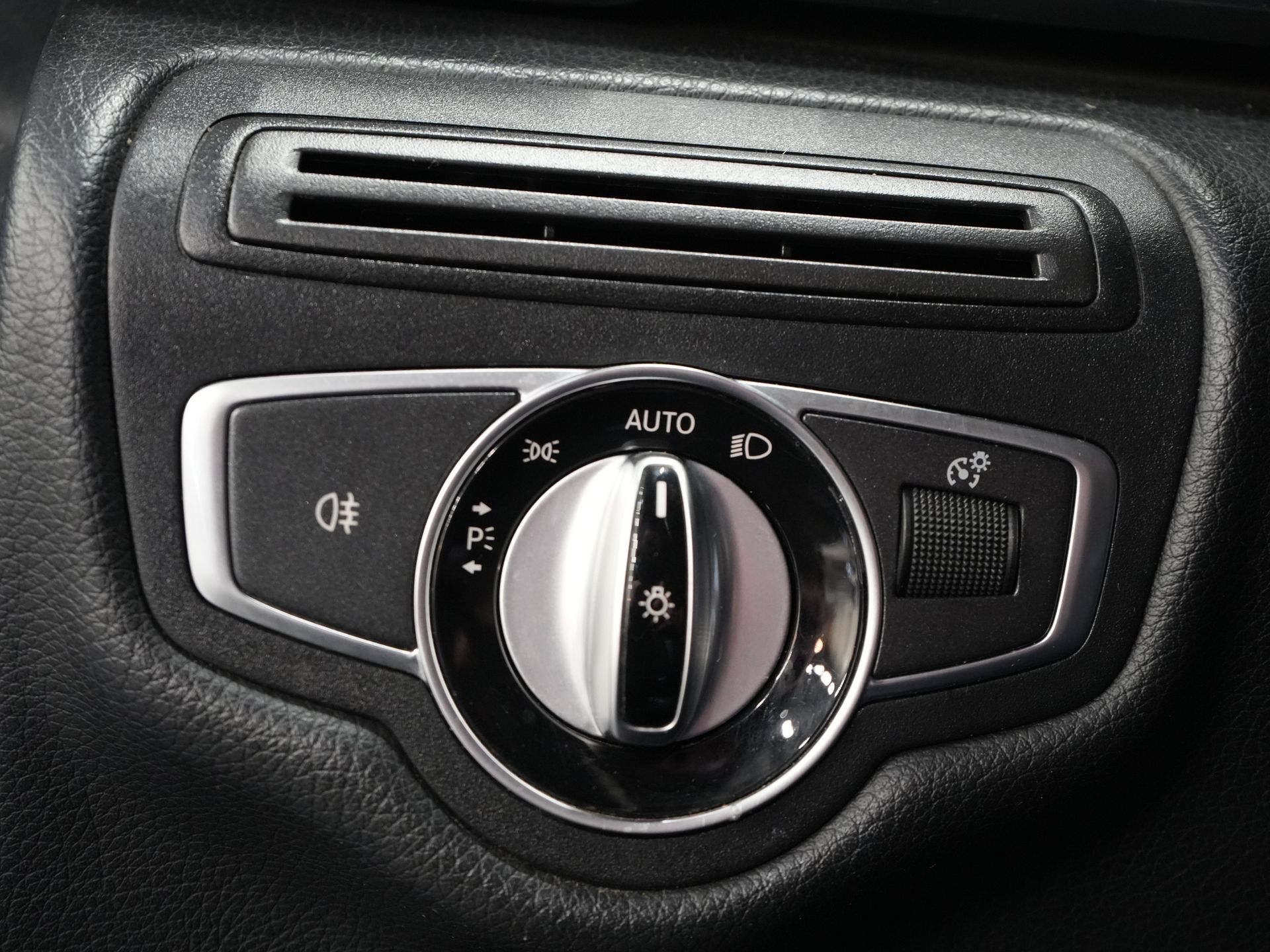 Mercedes-Benz V-Klasse Bestelbus 250d XL L3 Avantgarde DC Dubbel Cabine BPM VRIJ! LED/ Leder/ Climate/ 2xSchuifdeur/ Standkachel/ Stoelverw/ Navi/ Elek.Klep/ Cam 19