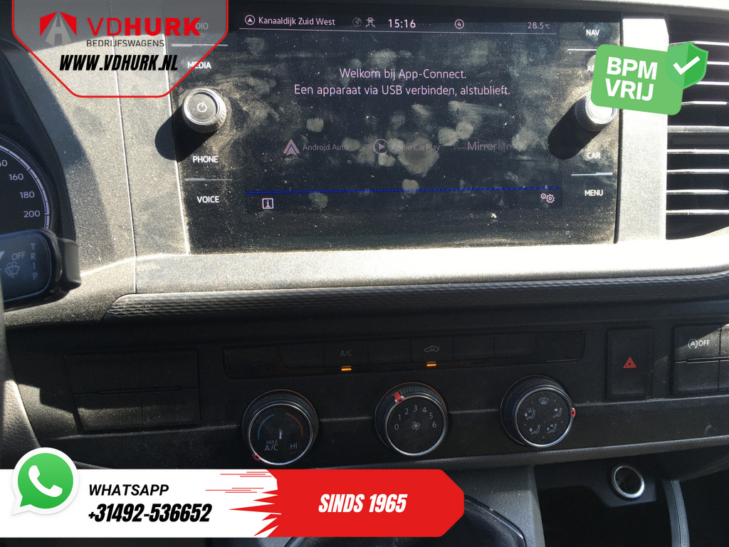 Volkswagen Transporter Bestelbus 2.0 TDI L2 BPM VRIJ! Imperiaal/ Carplay/ Airco/ Cruise/ PDC/ Trekhaak 10