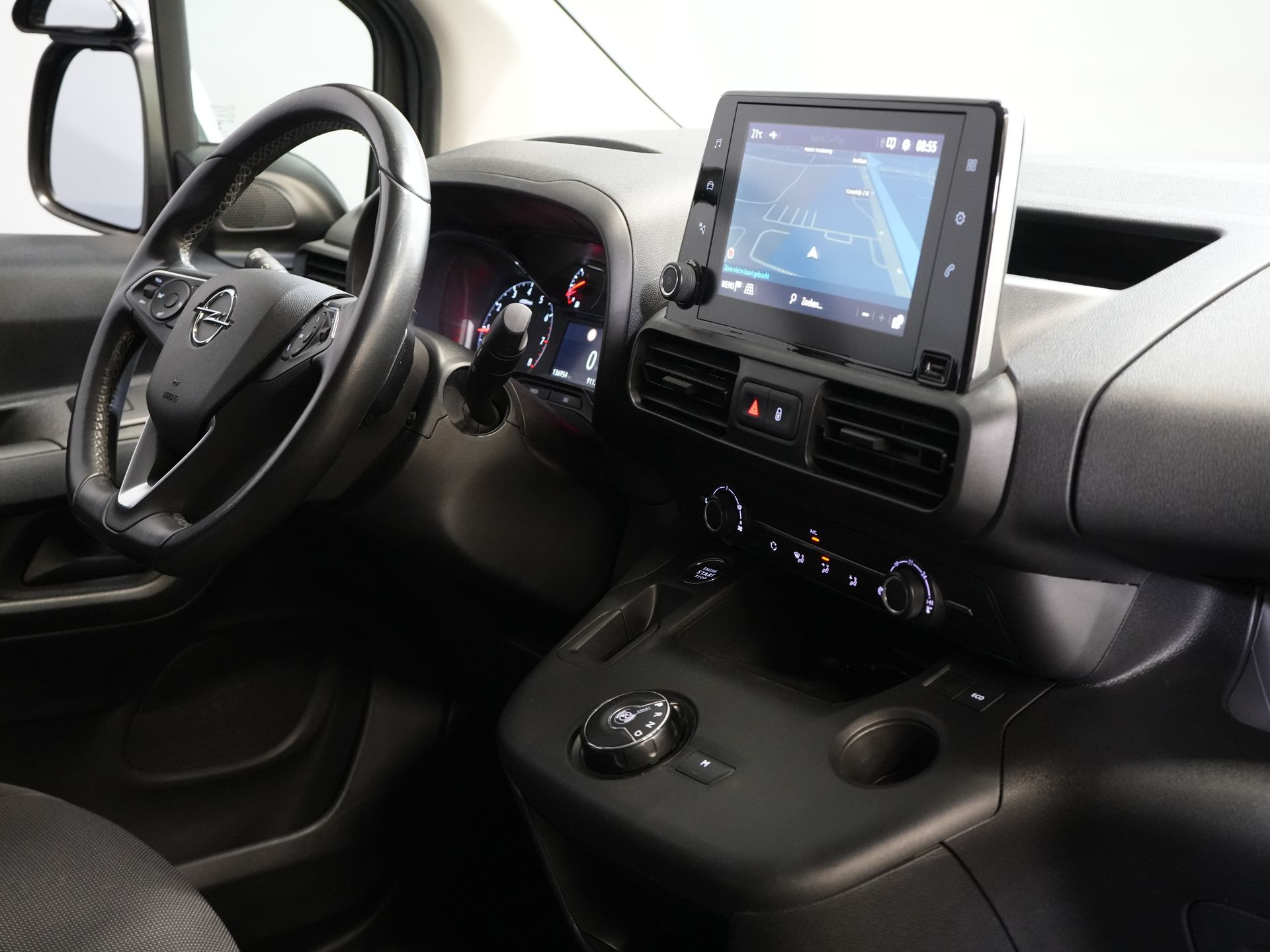 Opel Combo Bestelbus 1.5 CDTI 130 pk Aut. L2 BPM VRIJ! NL Auto/ Navi/ Keyless/ Carplay/ PDC/ Cruise/ Airco/ Trekhaak 2