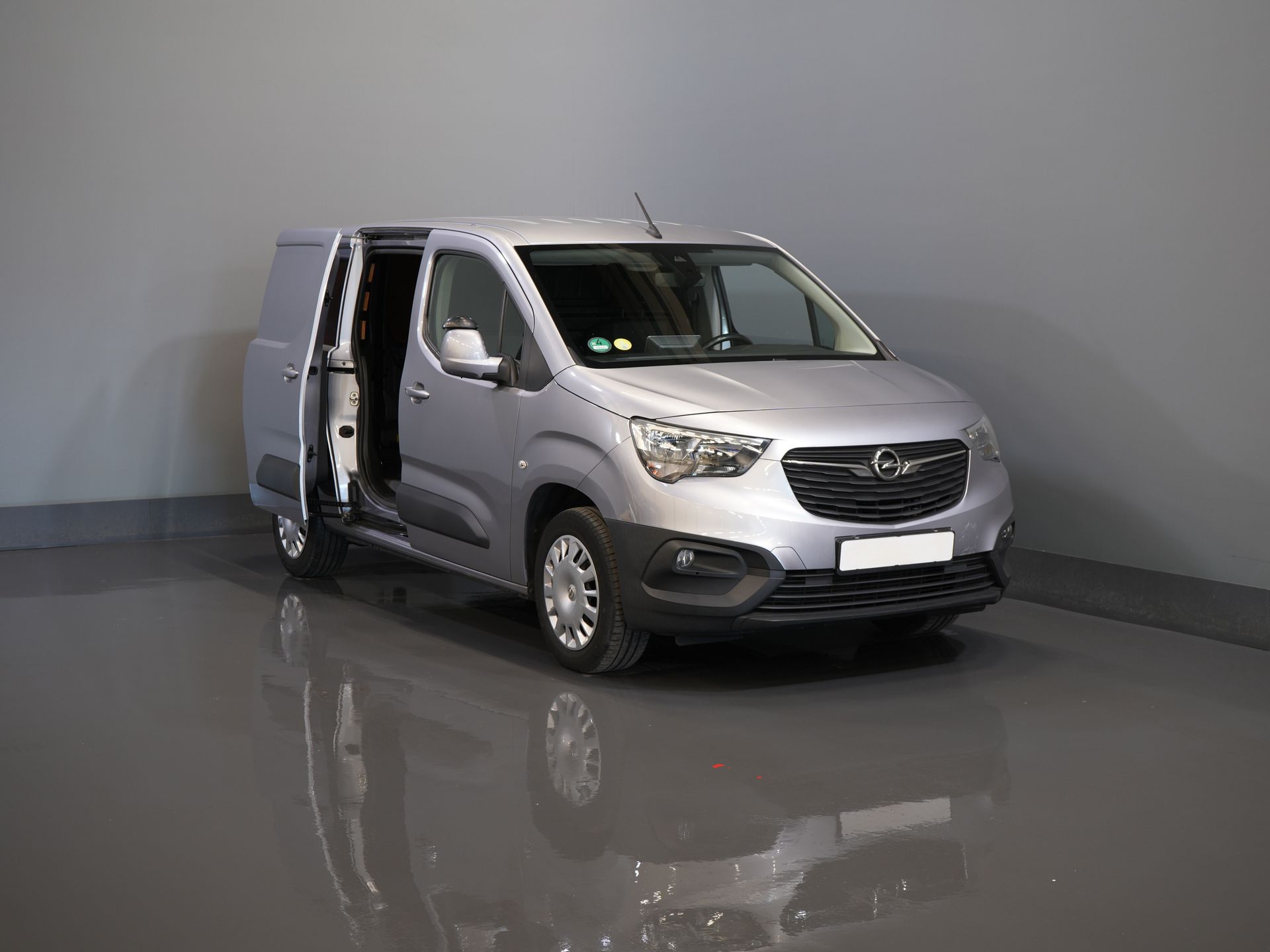 Opel Combo Bestelbus 1.5 CDTI 130 pk Aut. L2 BPM VRIJ! NL Auto/ Navi/ Keyless/ Carplay/ PDC/ Cruise/ Airco/ Trekhaak 8