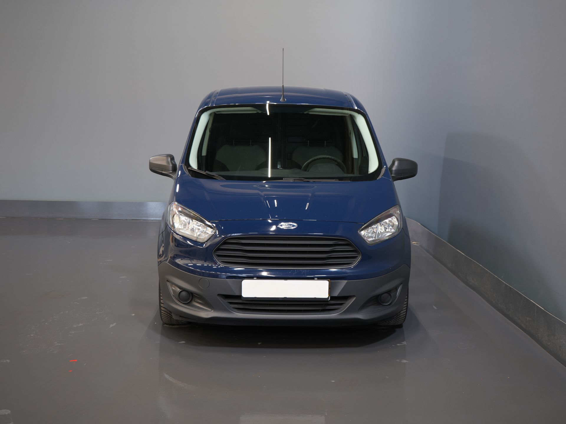 Ford Transit Courier Bestelbus 1.0 100 pk BPM VRIJ! BENZINE/ Stoelverw./ Voorruit.Verw./ Airco 6
