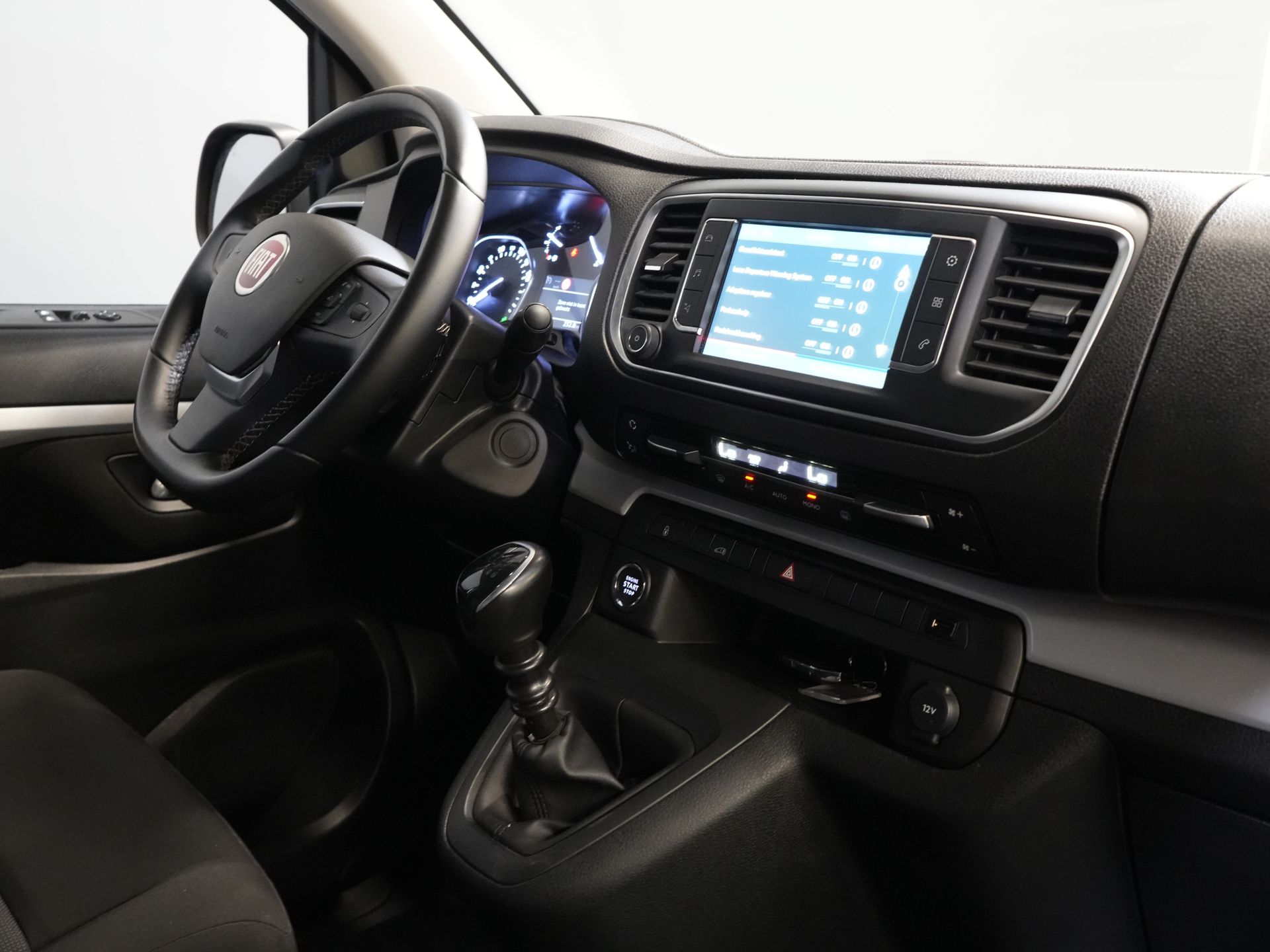 Fiat Scudo Bestelbus Fiat Scudo 2.0 MJ 145 pk L3 BPM VRIJ! Adapt.Cruise/ Climate/ Keyless/ Carplay/ Camera/ PDC 2