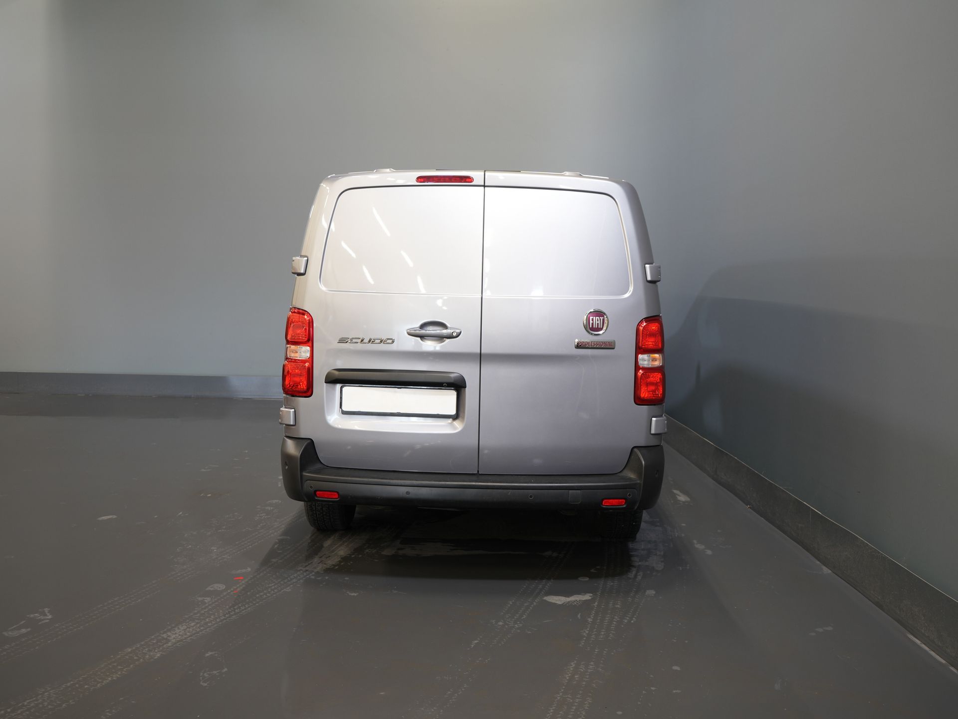 Fiat Scudo Bestelbus 2.0 MJ 145 pk L3 BPM VRIJ! Adapt.Cruise/ Climate/ Keyless/ Carplay/ Camera/ PDC 5