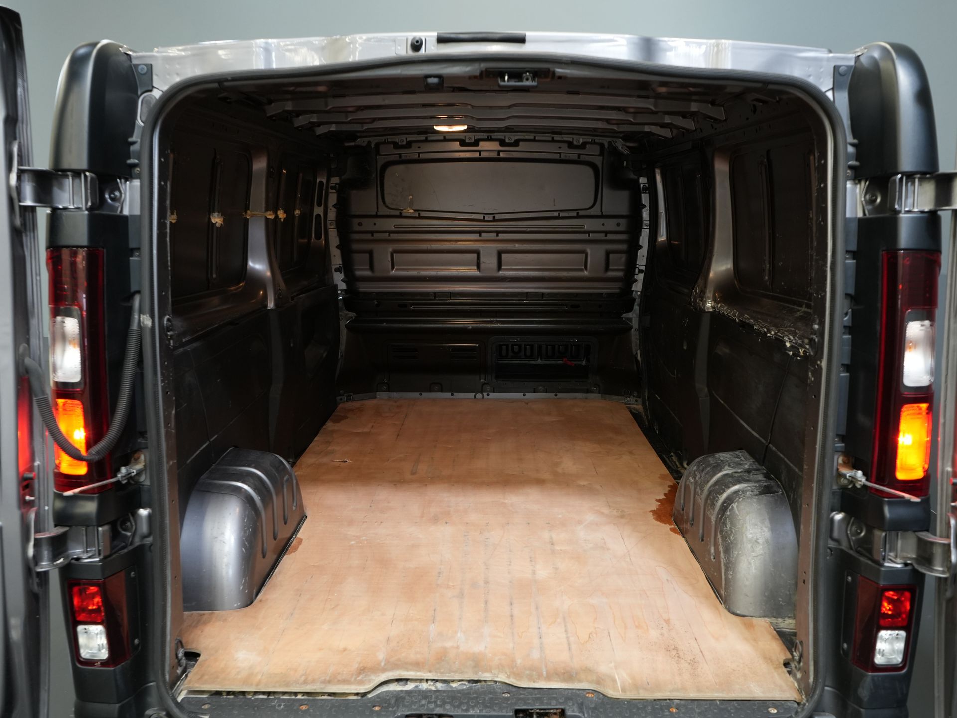 Fiat Talento Bestelbus 1.6 MJ 125 pk L2 BPM VRIJ! Camera/ PDC/ Trekhaak/ Navi/ Airco 14