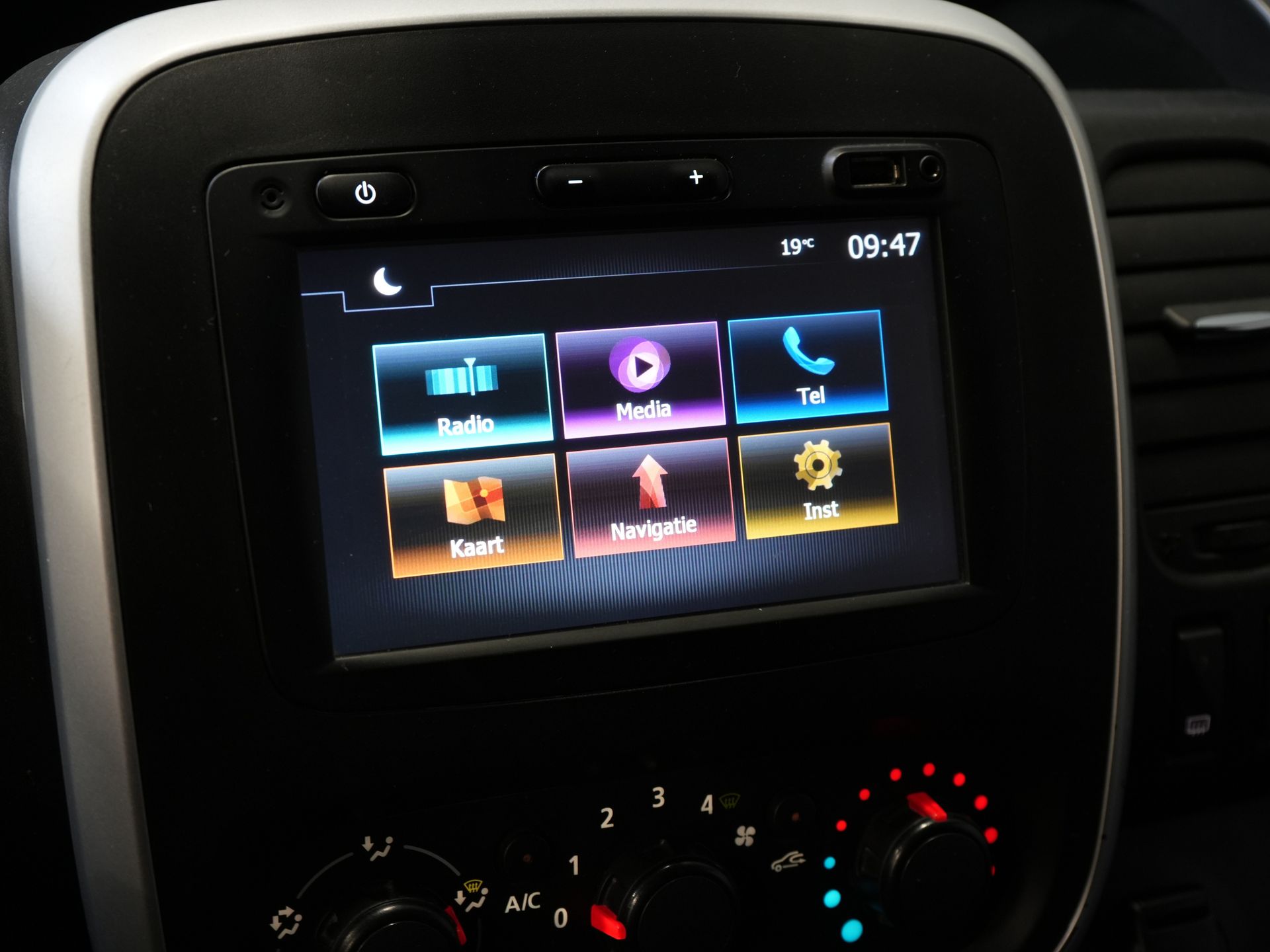 Fiat Talento Bestelbus 1.6 MJ 125 pk L2 BPM VRIJ! Camera/ PDC/ Trekhaak/ Navi/ Airco 19