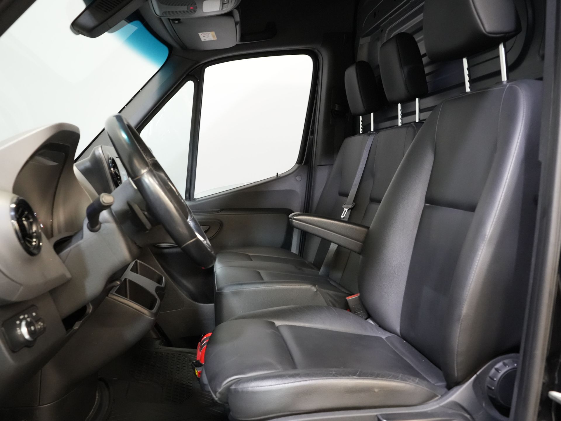 Mercedes-Benz Sprinter Bestelbus 319 3.0 CDI V6 Aut. L2H2 BPM VRIJ! 3.5t Trekverm./ Carplay/ Camera/ Trekhaak/ Airco 11