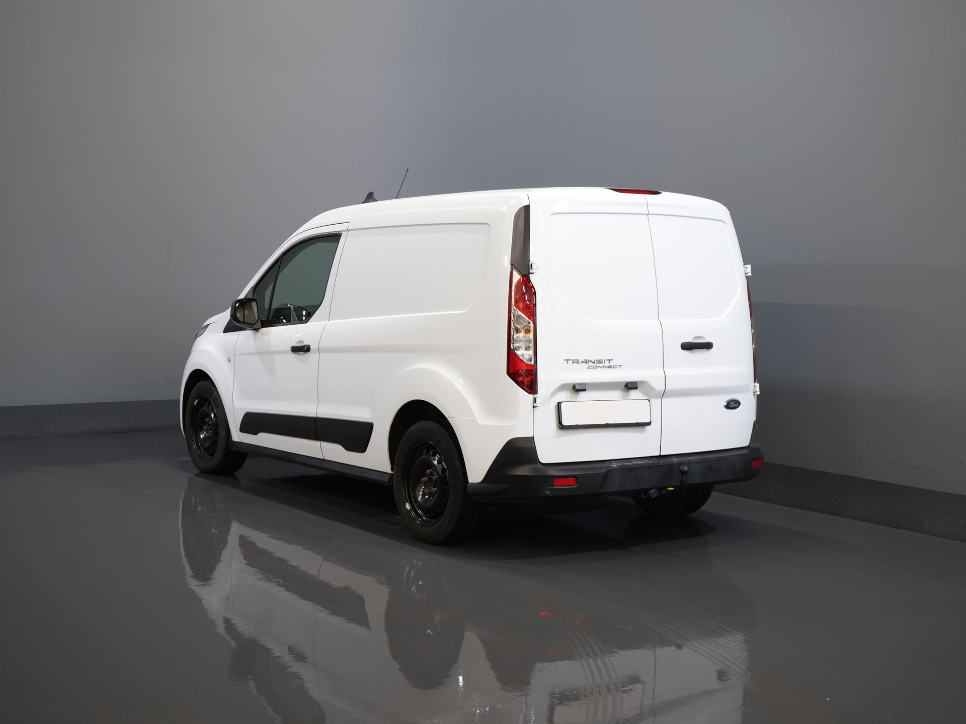 Ford Transit Connect Bestelbus 1.0 Ecoboost 100 pk Trend BENZINE BPM VRIJ! Standkachel/ Stoelverw./ PDC/ Cruise/ Trekhaak/ Airco 1