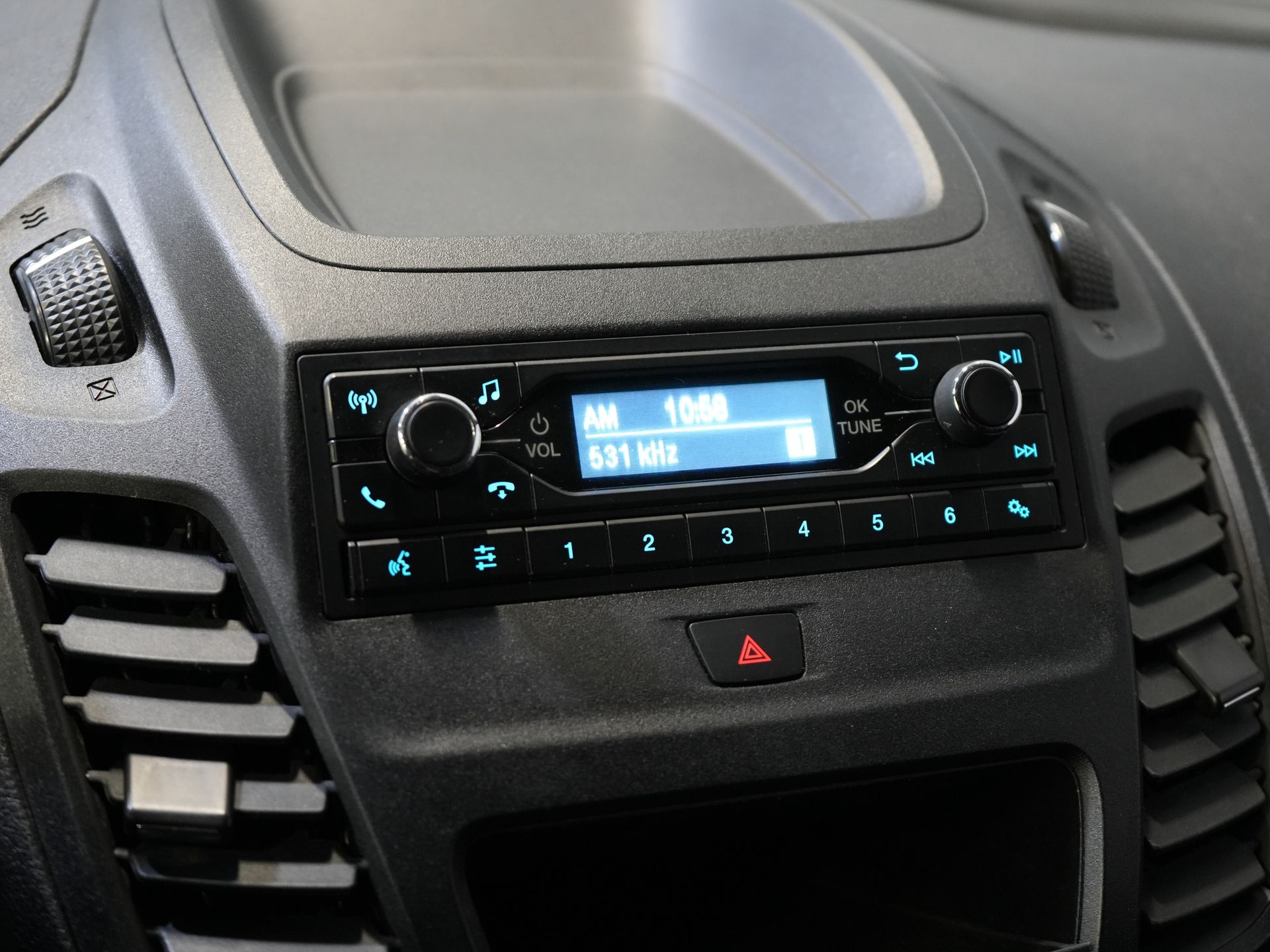 Ford Transit Connect Bestelbus 1.0 Ecoboost 100 pk Trend BENZINE BPM VRIJ! Standkachel/ Stoelverw./ PDC/ Cruise/ Trekhaak/ Airco 21