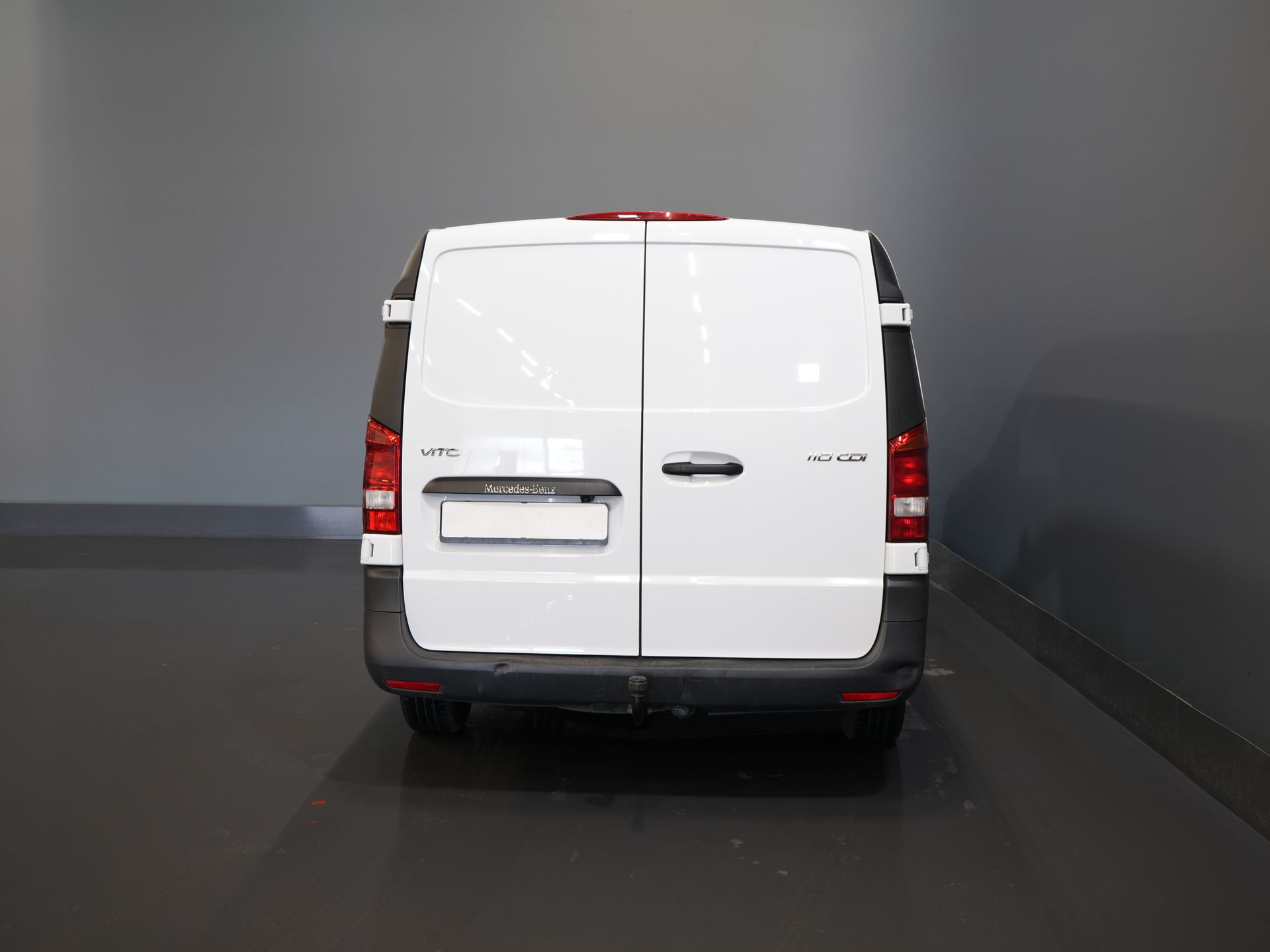 Mercedes-Benz Vito Bestelbus 110 CDI L2 BPM VRIJ! Carplay/ 3 Pers./ Cruise/ Camera/ Trekhaak/ Airco 5