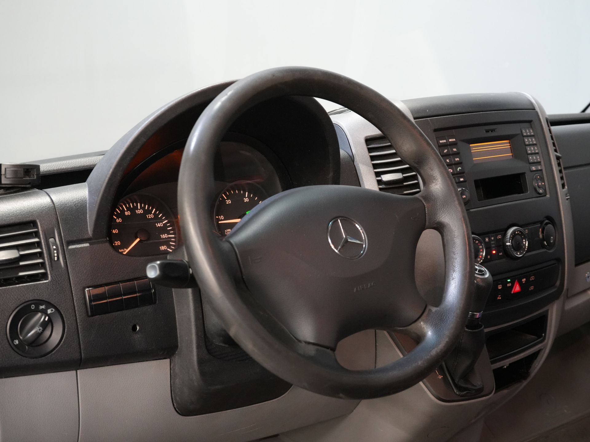 Mercedes-Benz Sprinter Personenvervoer 213 2.2 CDI Aut. L2H2 €12.705,- Incl. BTW (BPM VRIJ) EXPORT Combi/ 9 Persoons/ Kombi/ 9P/ Airco/ PDC 13