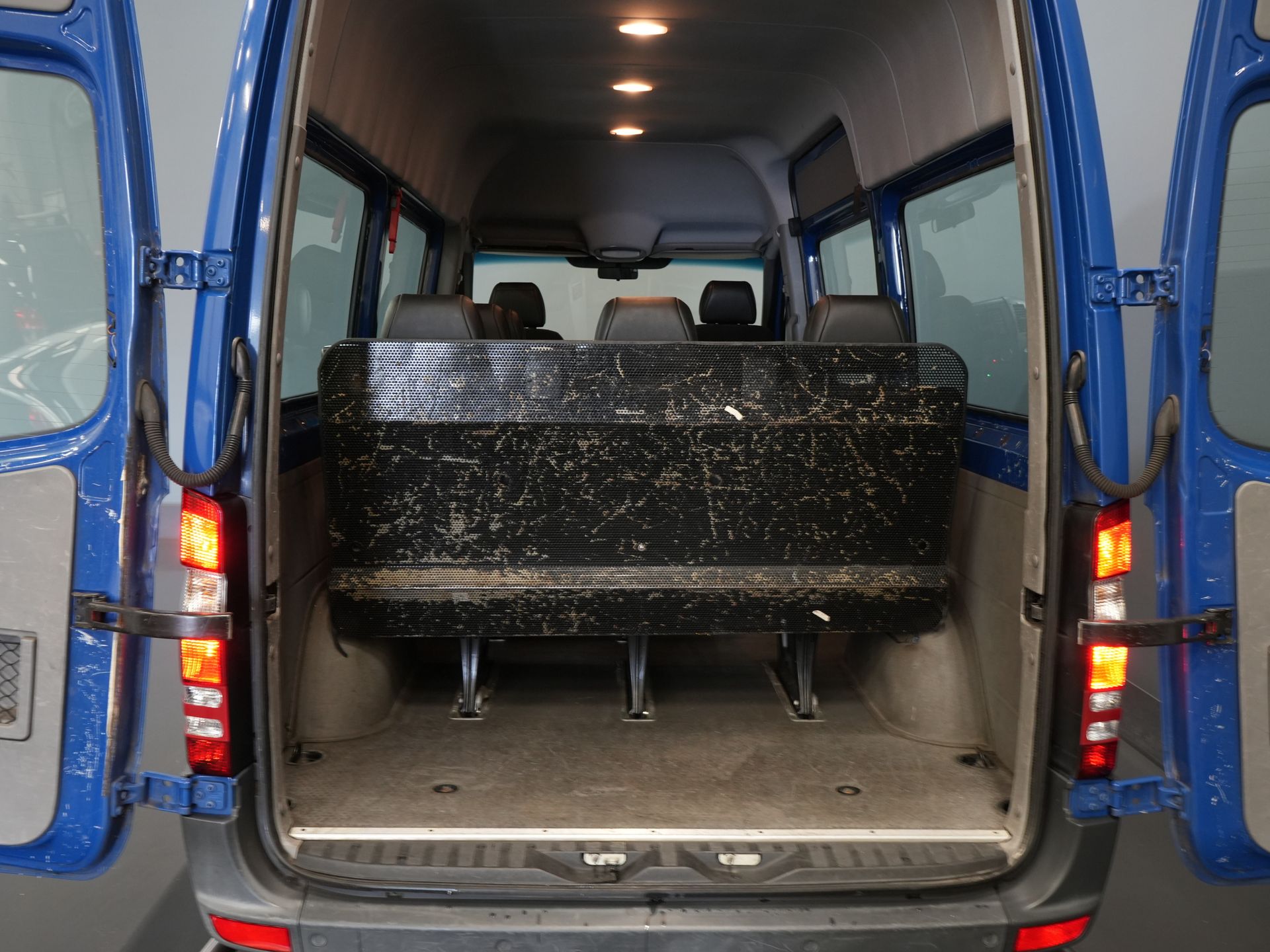 Mercedes-Benz Sprinter Personenvervoer 213 2.2 CDI Aut. L2H2 €12.705,- Incl. BTW (BPM VRIJ) EXPORT Combi/ 9 Persoons/ Kombi/ 9P/ Airco/ PDC 14