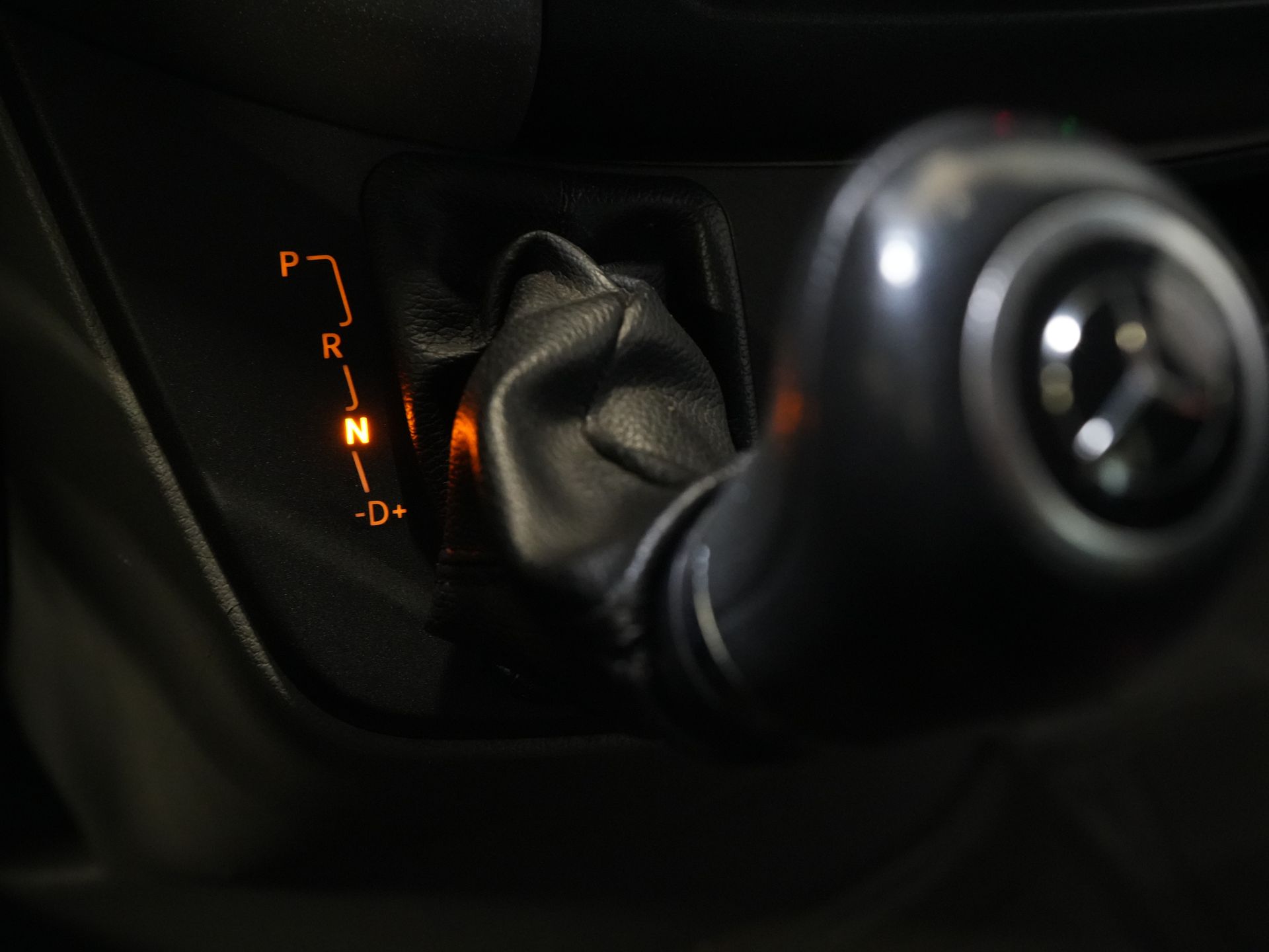 Mercedes-Benz Sprinter Personenvervoer 213 2.2 CDI Aut. L2H2 €12.705,- Incl. BTW (BPM VRIJ) EXPORT Combi/ 9 Persoons/ Kombi/ 9P/ Airco/ PDC 16