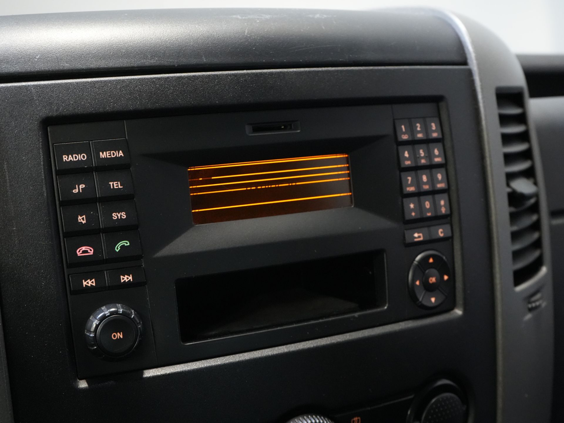 Mercedes-Benz Sprinter Personenvervoer 213 2.2 CDI Aut. L2H2 €12.705,- Incl. BTW (BPM VRIJ) EXPORT Combi/ 9 Persoons/ Kombi/ 9P/ Airco/ PDC 18