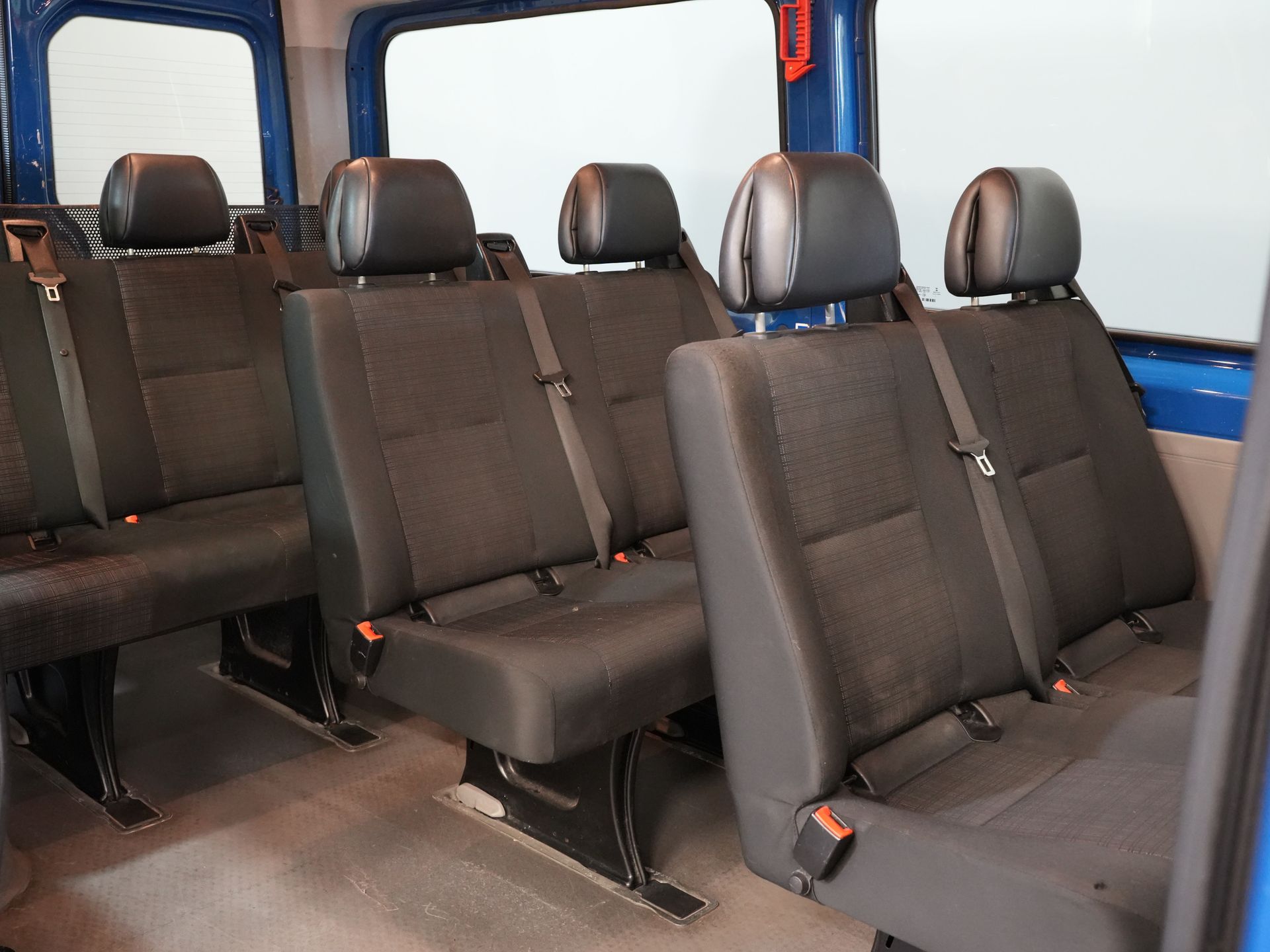 Mercedes-Benz Sprinter Personenvervoer 213 2.2 CDI Aut. L2H2 €12.705,- Incl. BTW (BPM VRIJ) EXPORT Combi/ 9 Persoons/ Kombi/ 9P/ Airco/ PDC 19