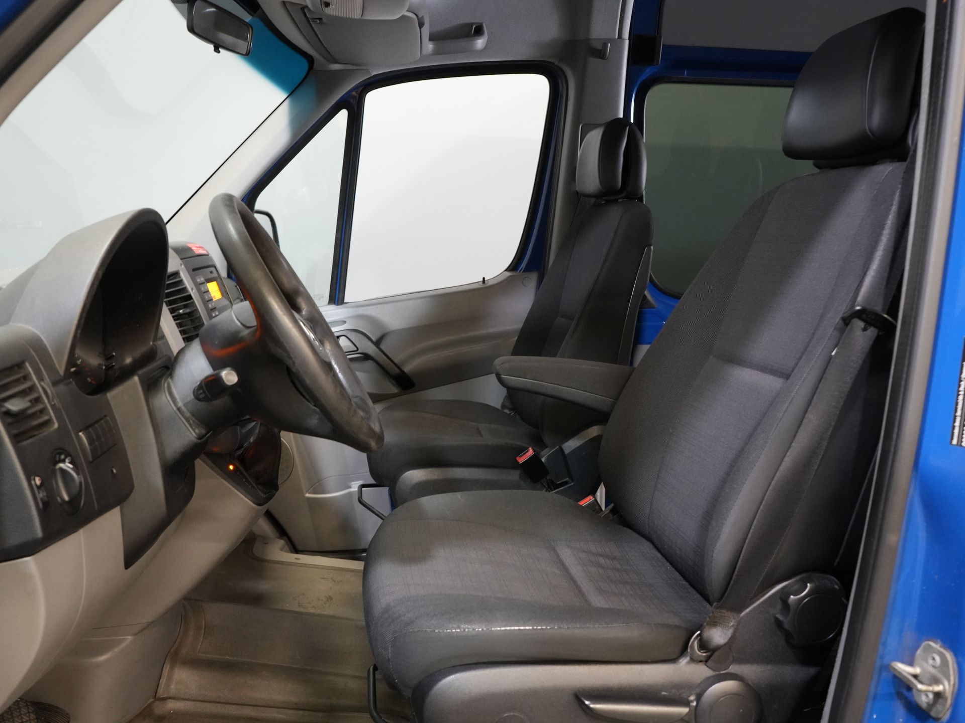 Mercedes-Benz Sprinter Personenvervoer 213 2.2 CDI Aut. L2H2 €12.705,- Incl. BTW (BPM VRIJ) EXPORT Combi/ 9 Persoons/ Kombi/ 9P/ LMV/ Airco/ PDC 11