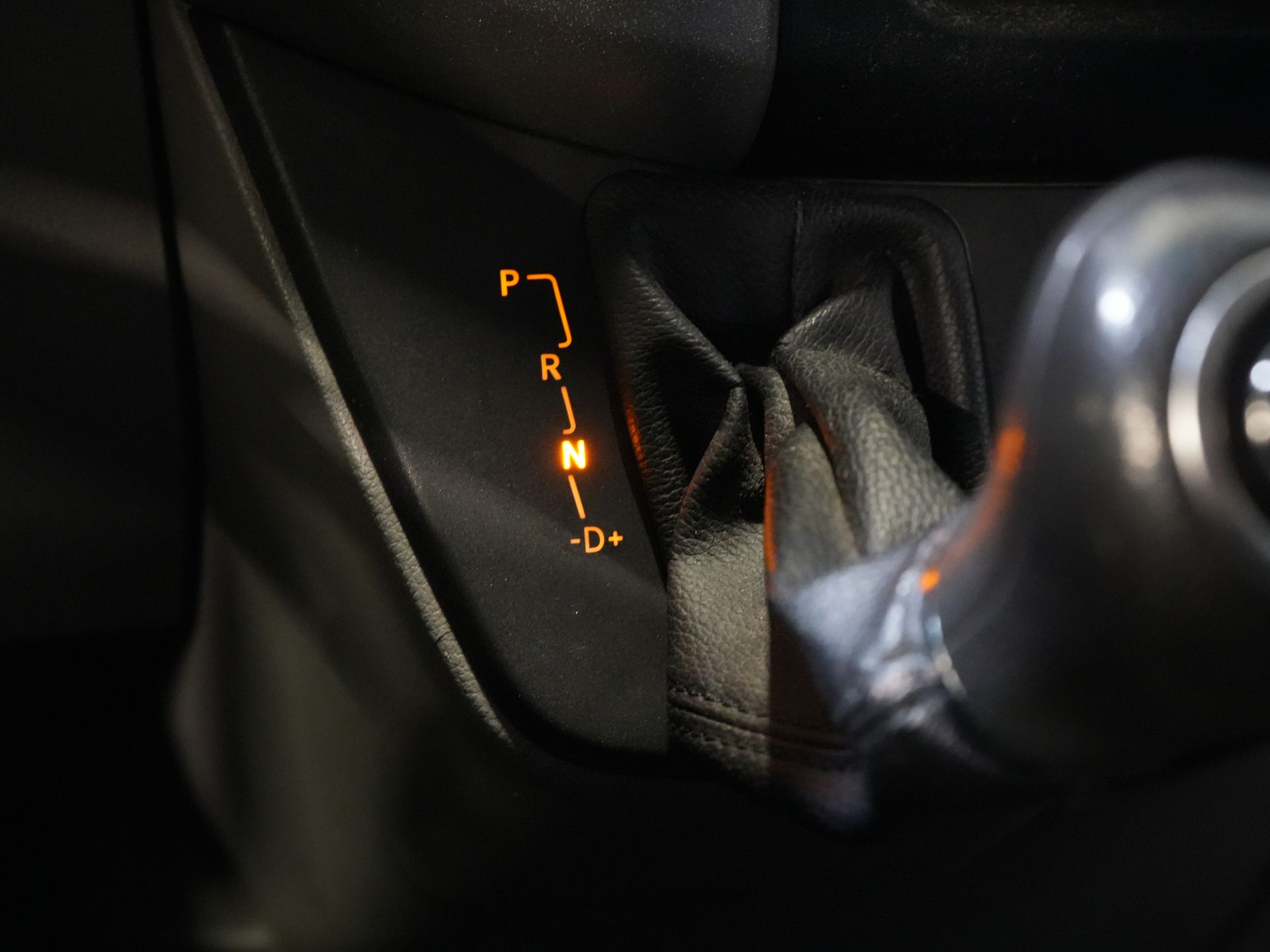 Mercedes-Benz Sprinter Personenvervoer 213 2.2 CDI Aut. L2H2 €12.705,- Incl. BTW (BPM VRIJ) EXPORT Combi/ 9 Persoons/ Kombi/ 9P/ LMV/ Airco/ PDC 16