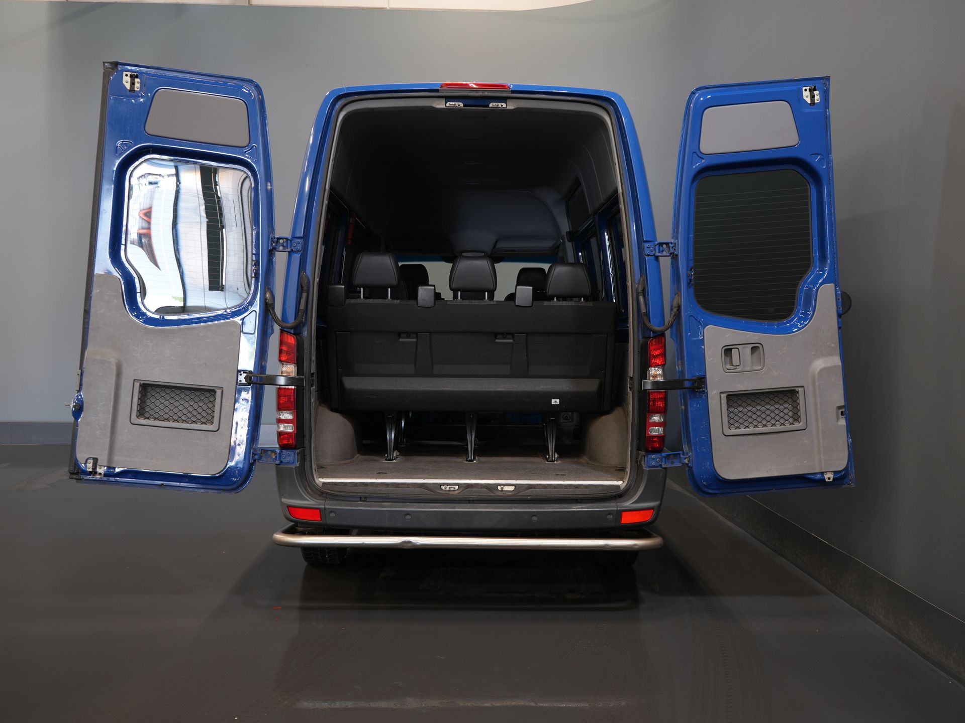 Mercedes-Benz Sprinter Personenvervoer 213 2.2 CDI Aut. L2H2 €12.705,- Incl. BTW (BPM VRIJ) EXPORT Combi/ 9 Persoons/ Kombi/ 9P/ LMV/ Airco/ PDC 4