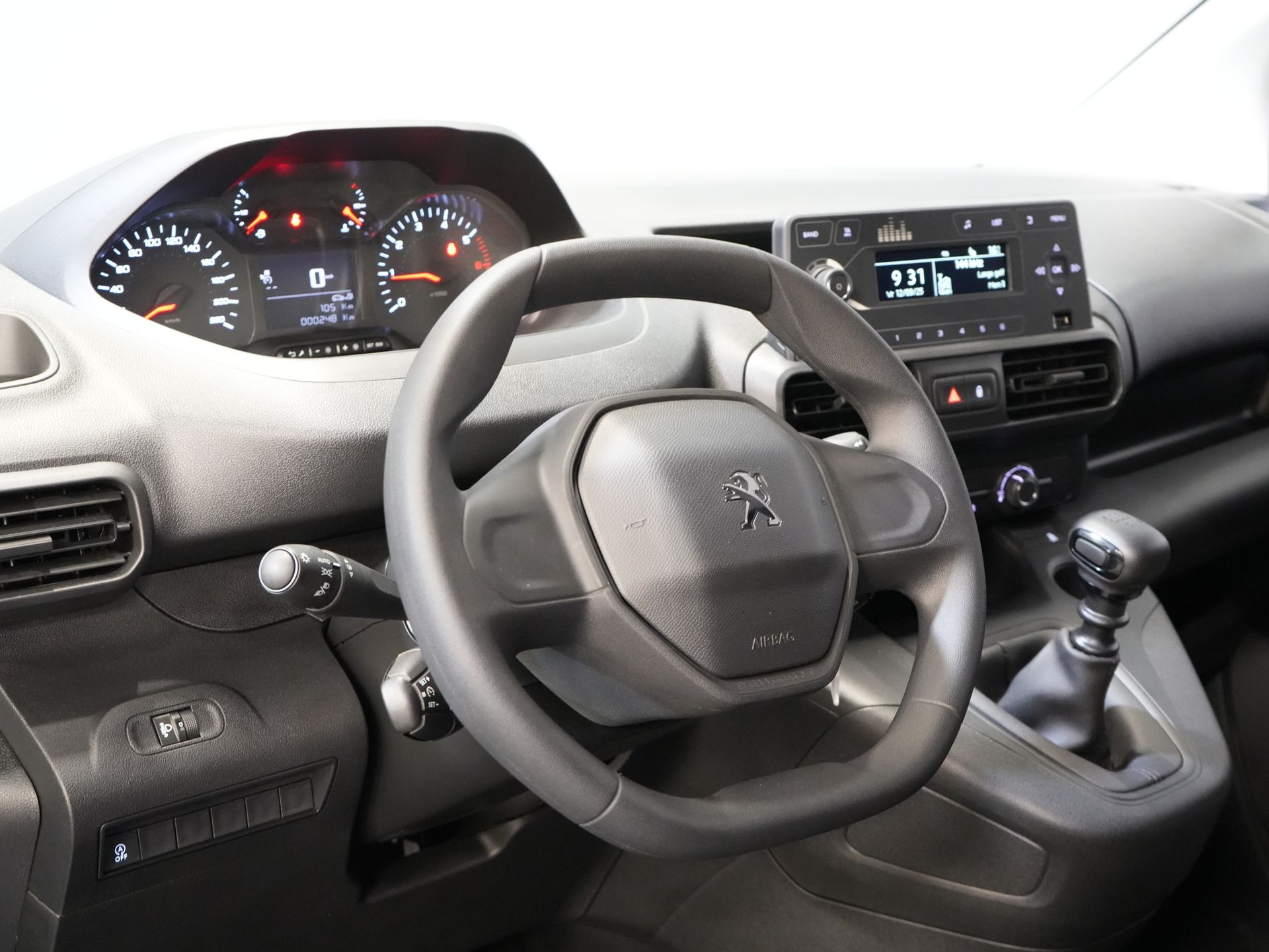 Peugeot Partner Bestelbus 1.2 Turbo 110 pk BPM VRIJ/ BENZINE/ PDC/ Cruise/ Airco 14