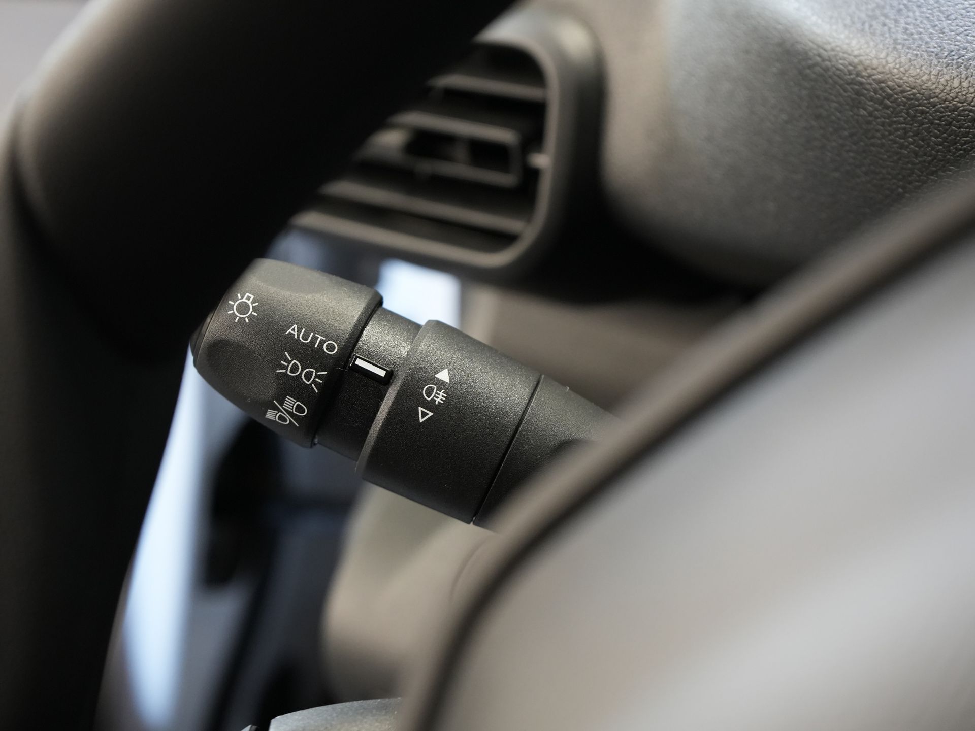 Peugeot Partner Bestelbus 1.2 Turbo 110 pk BPM VRIJ/ BENZINE/ PDC/ Cruise/ Airco 16