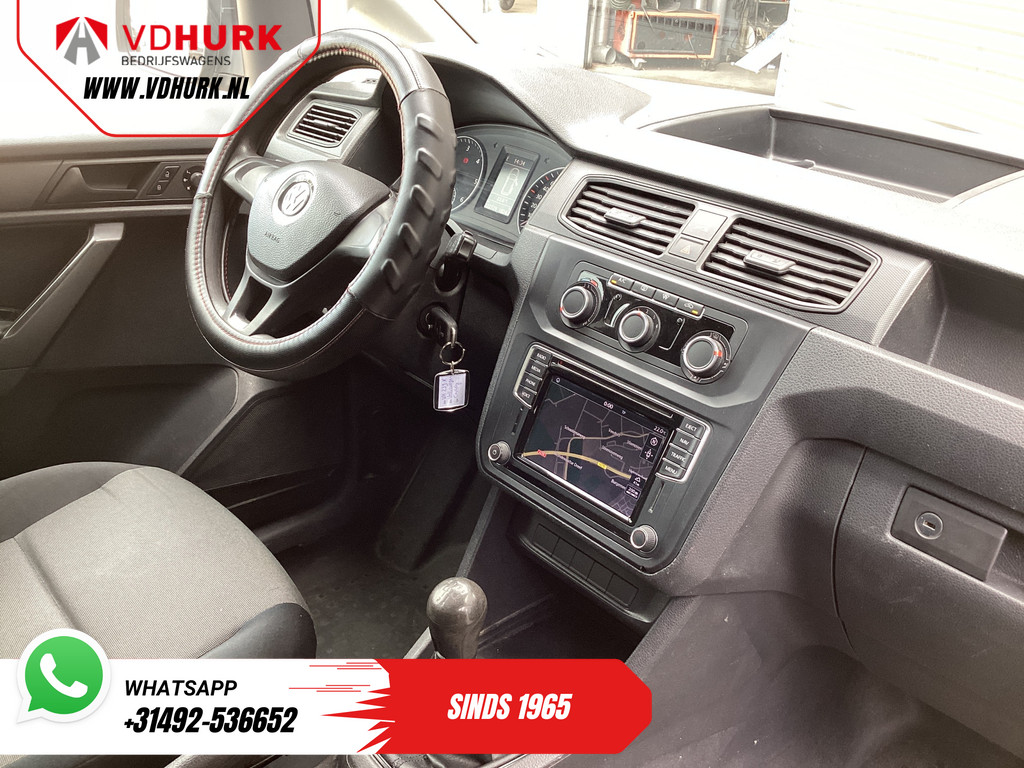 Volkswagen Caddy Bestelbus 1.6 TDI EXPORT APK 7-2026/ Airco/ Sidebars/ Verw.Voorruit/ Cruise/ Navi/ PDC 2