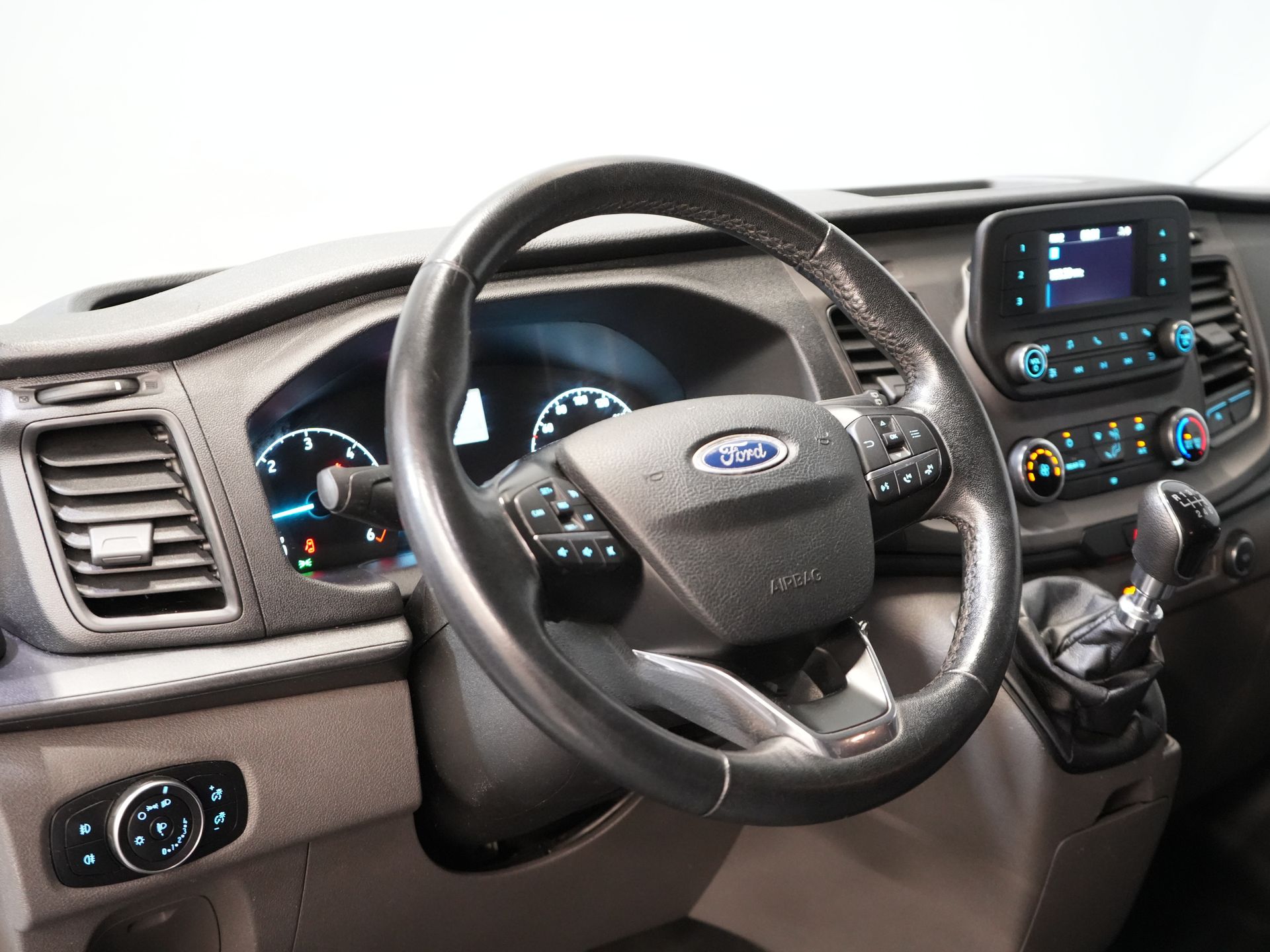 Ford Transit Custom Personenvervoer Tourneo 2.0 TDCI €28.613,- incl. BTW/BPM Trend Combi/ Kombi/ 9 Persoons/ 9 P/ Cruise/ PDC/ Airco 13