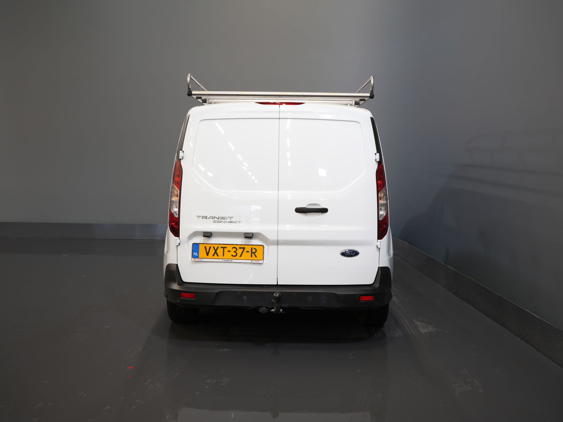 Ford Transit Connect Bestelbus 1.5 TDCI 100 pk L2 Imperiaal/ Inrichting/ Trekhaak/ Cruise/ PDC/ Airco 5