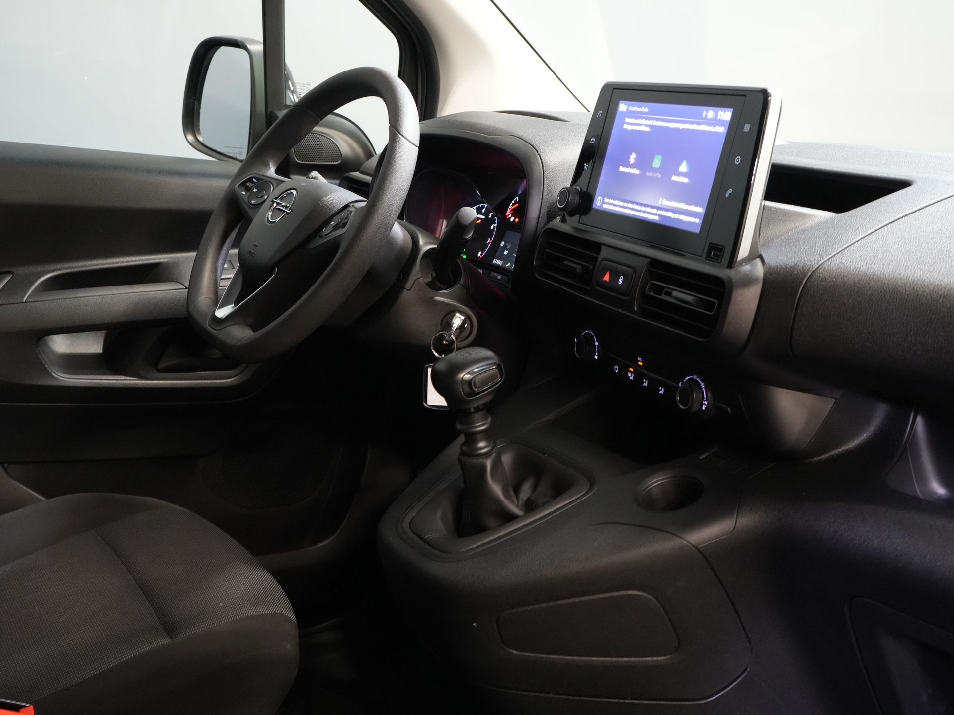 Opel Combo Bestelbus 1.5CDTi 100 pk L2 BPM VRIJ! NL Auto/ Carplay/ Sidebars/ Cruise/ Airco/ Trekhaak 2